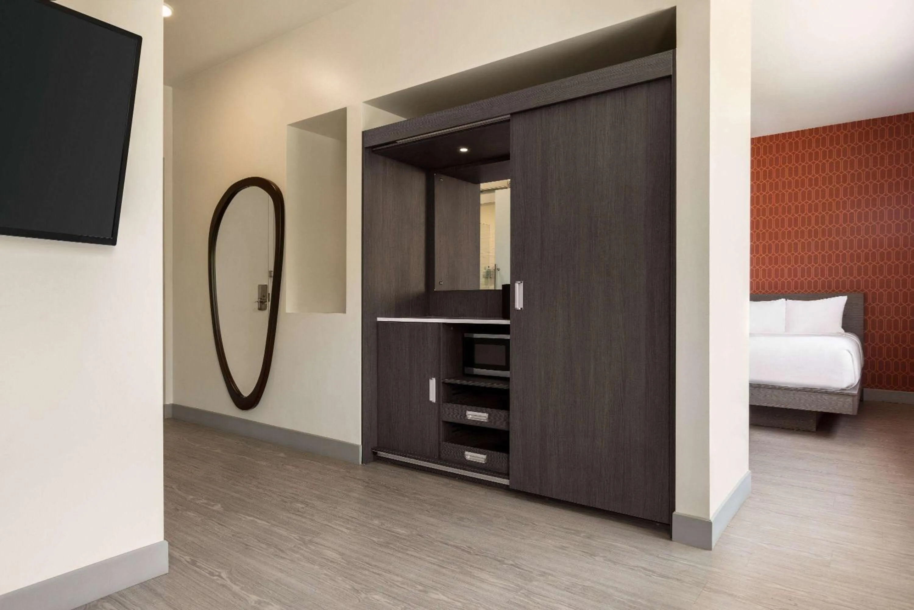 Photo of the whole room, Bed in The Orbit Hotel, Trademark Collection by Wyndham