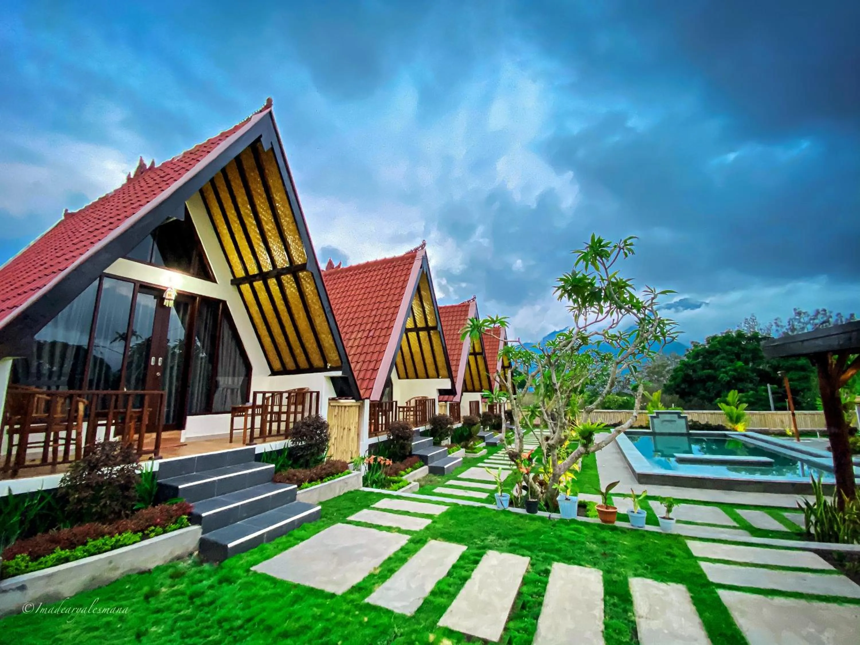 Property building in Oemah Batur
