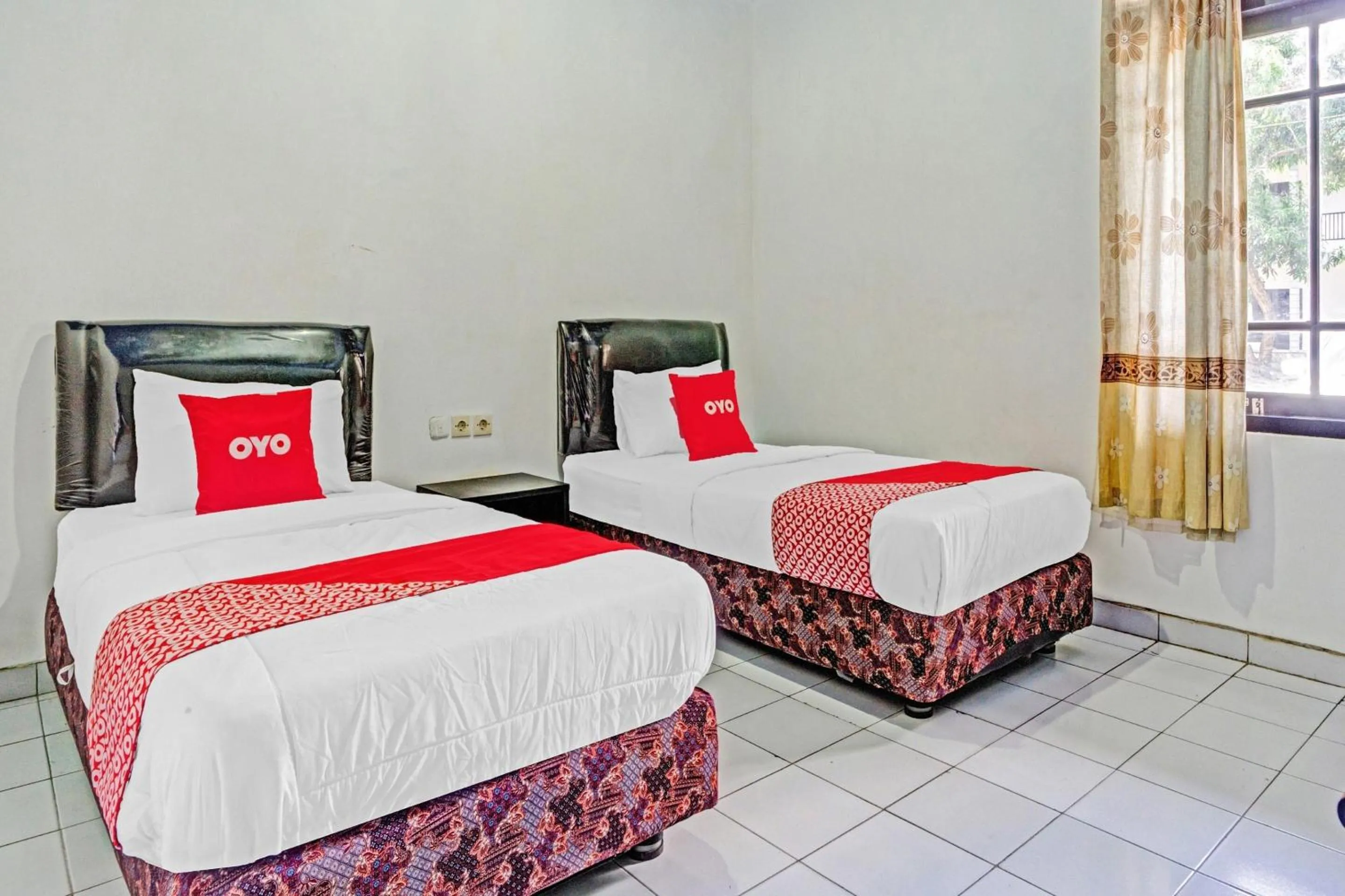 Bedroom, Bed in Hotel O Palem Garden 2