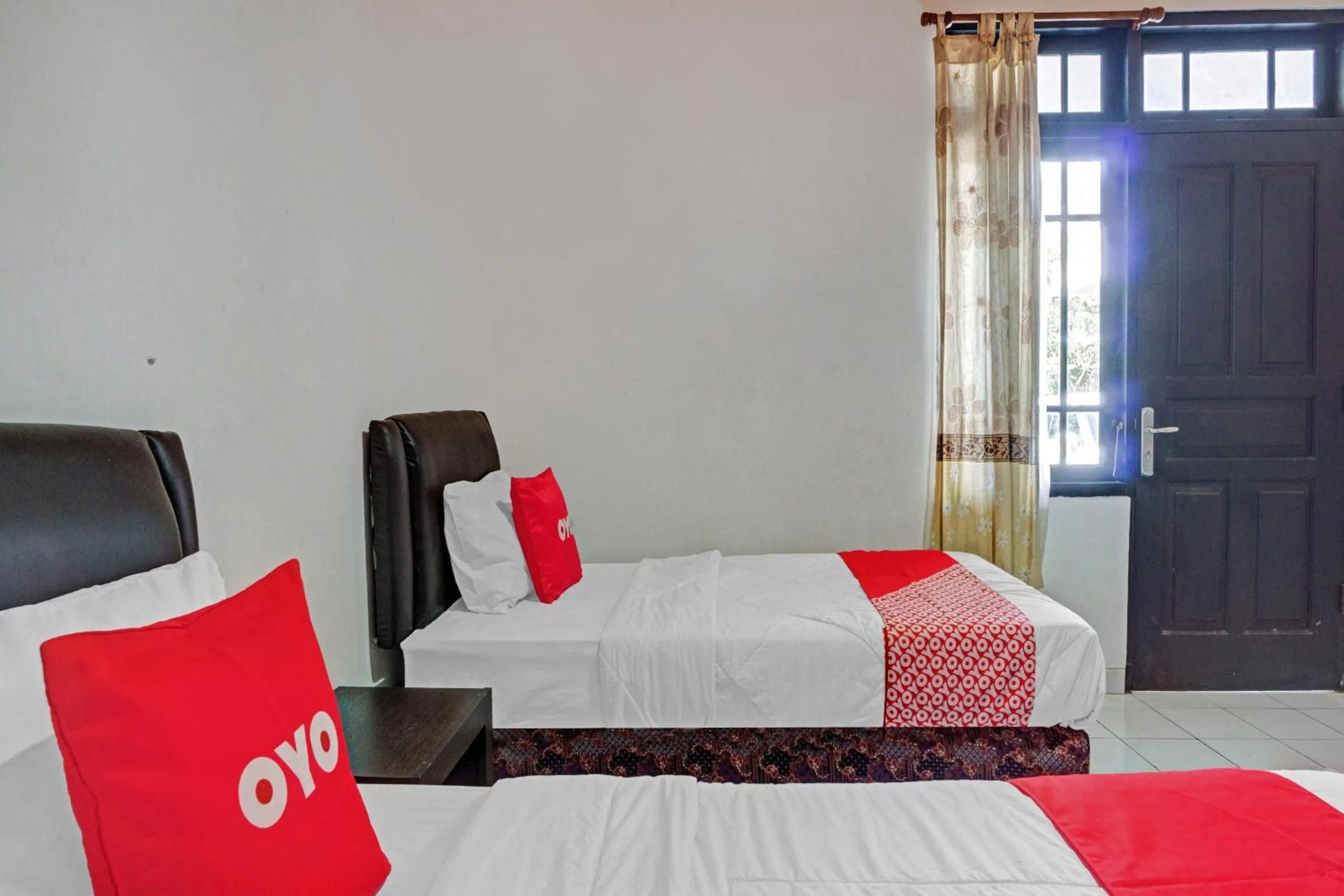 Bedroom, Bed in Hotel O Palem Garden 2