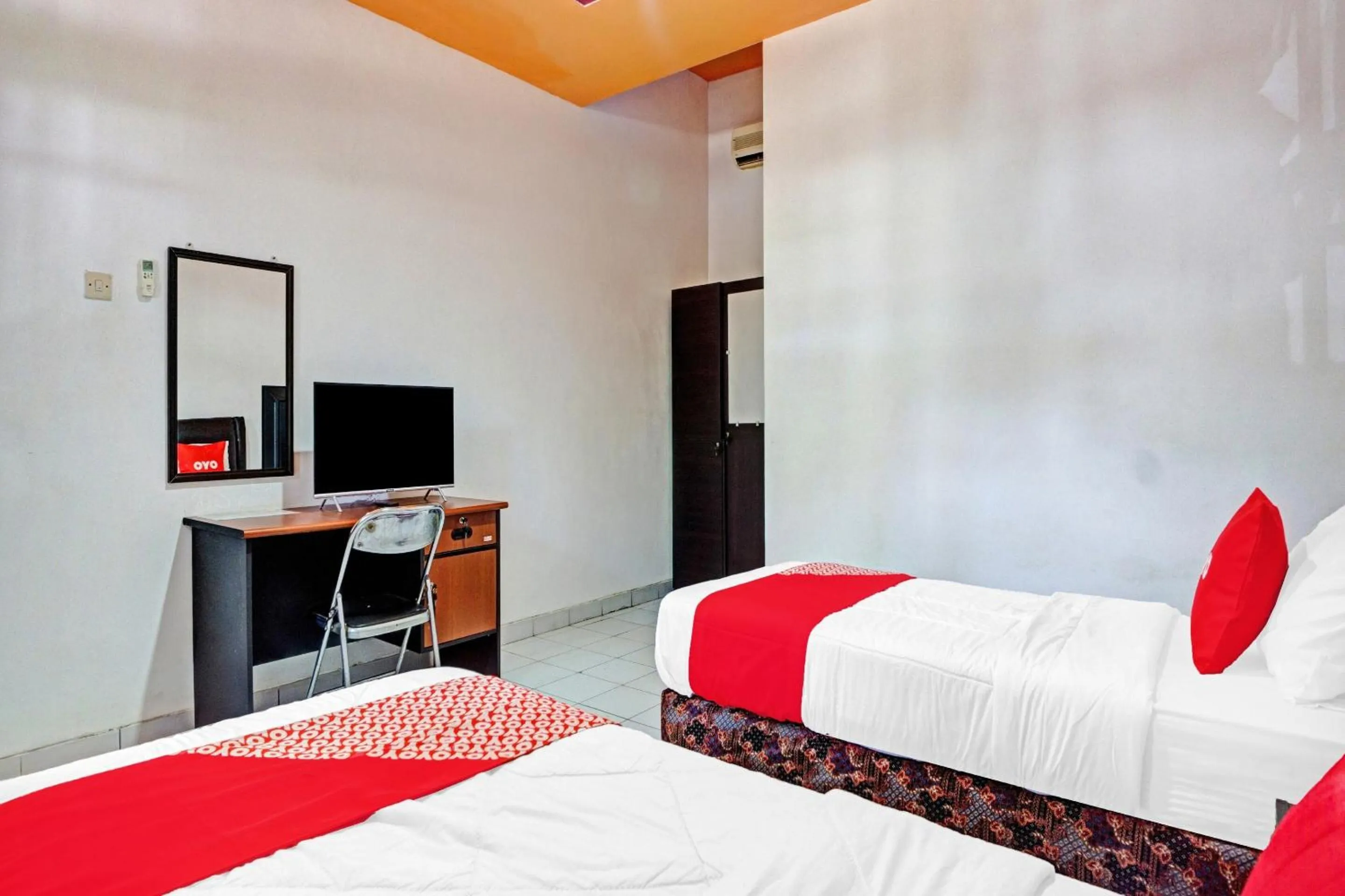Bedroom, Bed in Hotel O Palem Garden 2