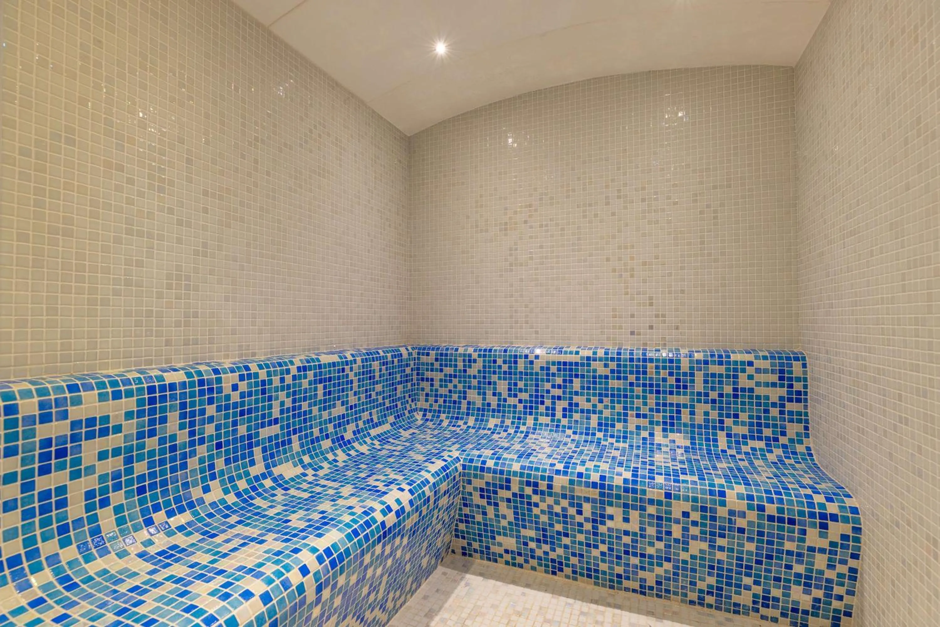 Sports in DoubleTree by Hilton Doha Downtown