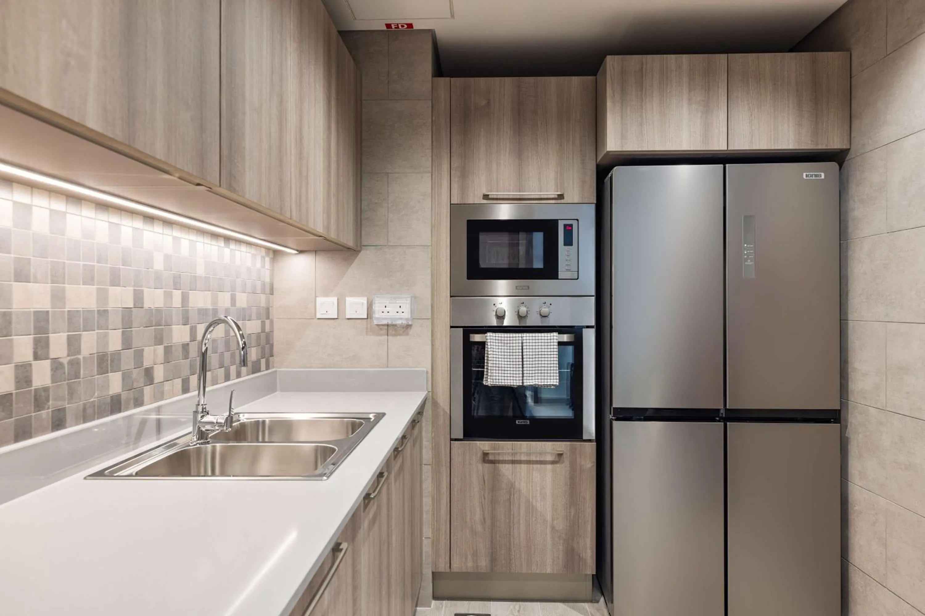 Kitchen or kitchenette in DoubleTree by Hilton Doha Downtown