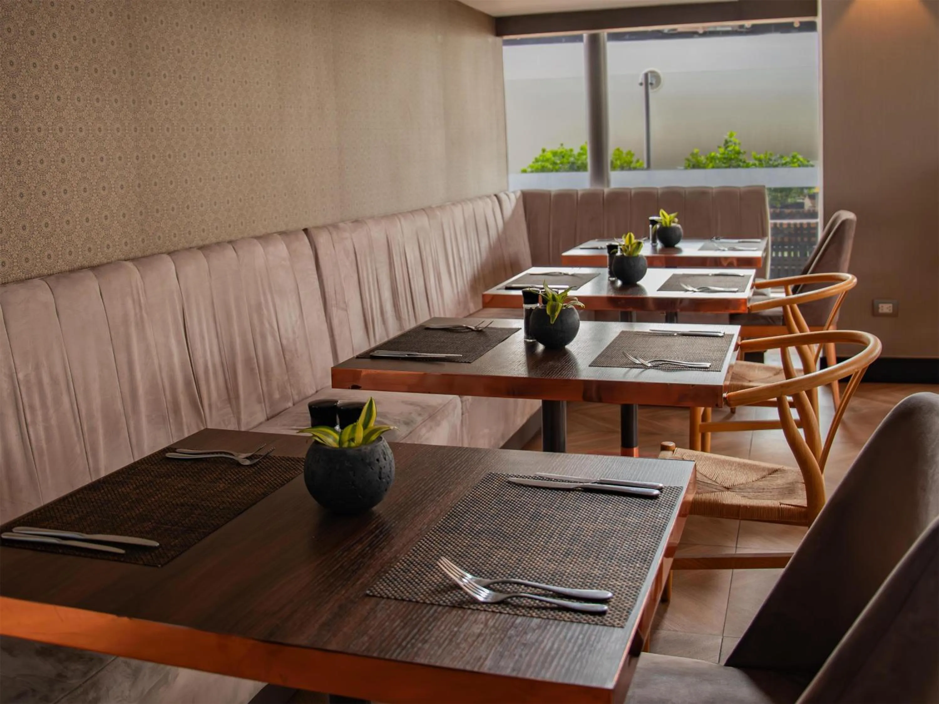 Restaurant/places to eat in Doubletree By Hilton Trujillo