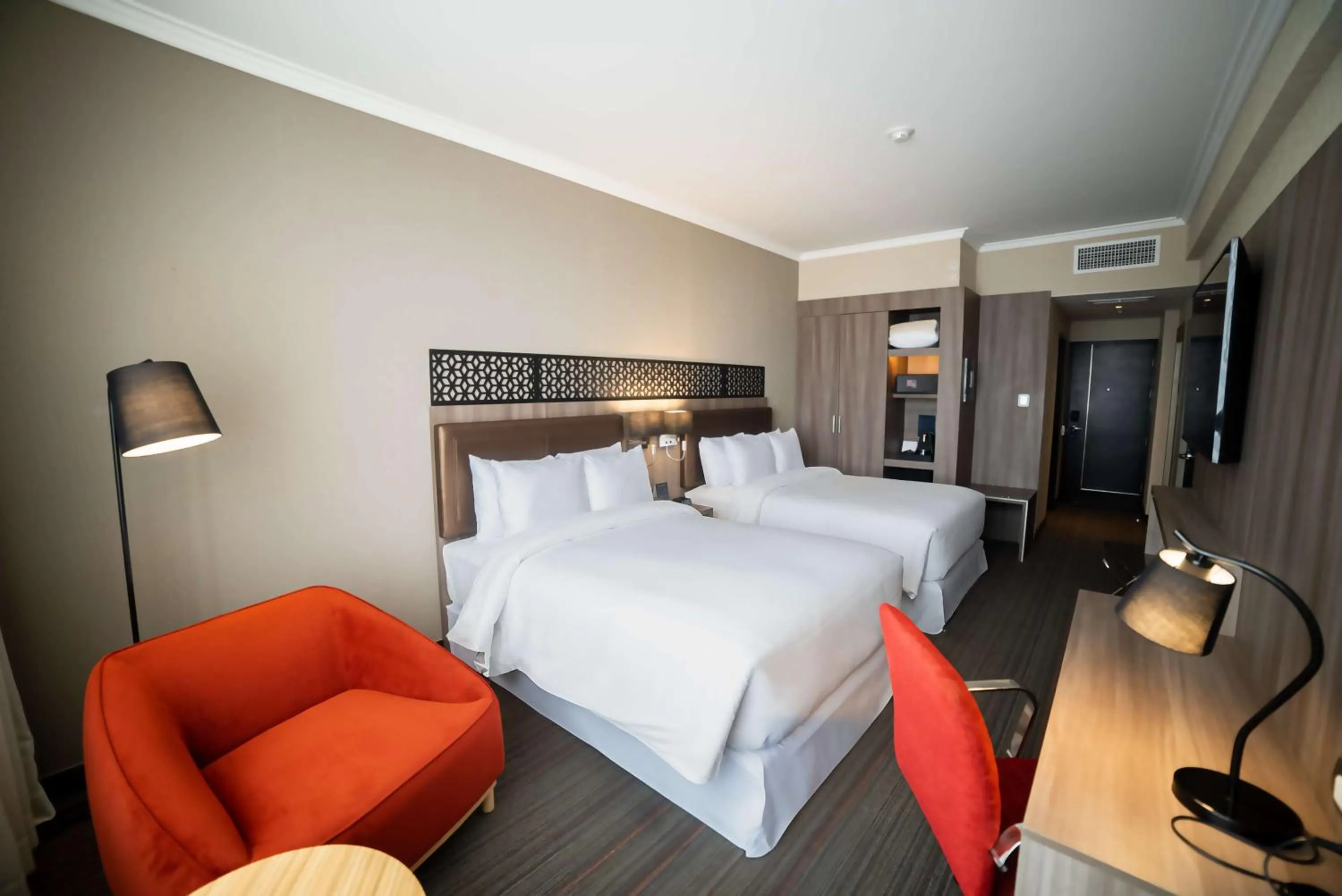 Bedroom, Bed in Doubletree By Hilton Trujillo