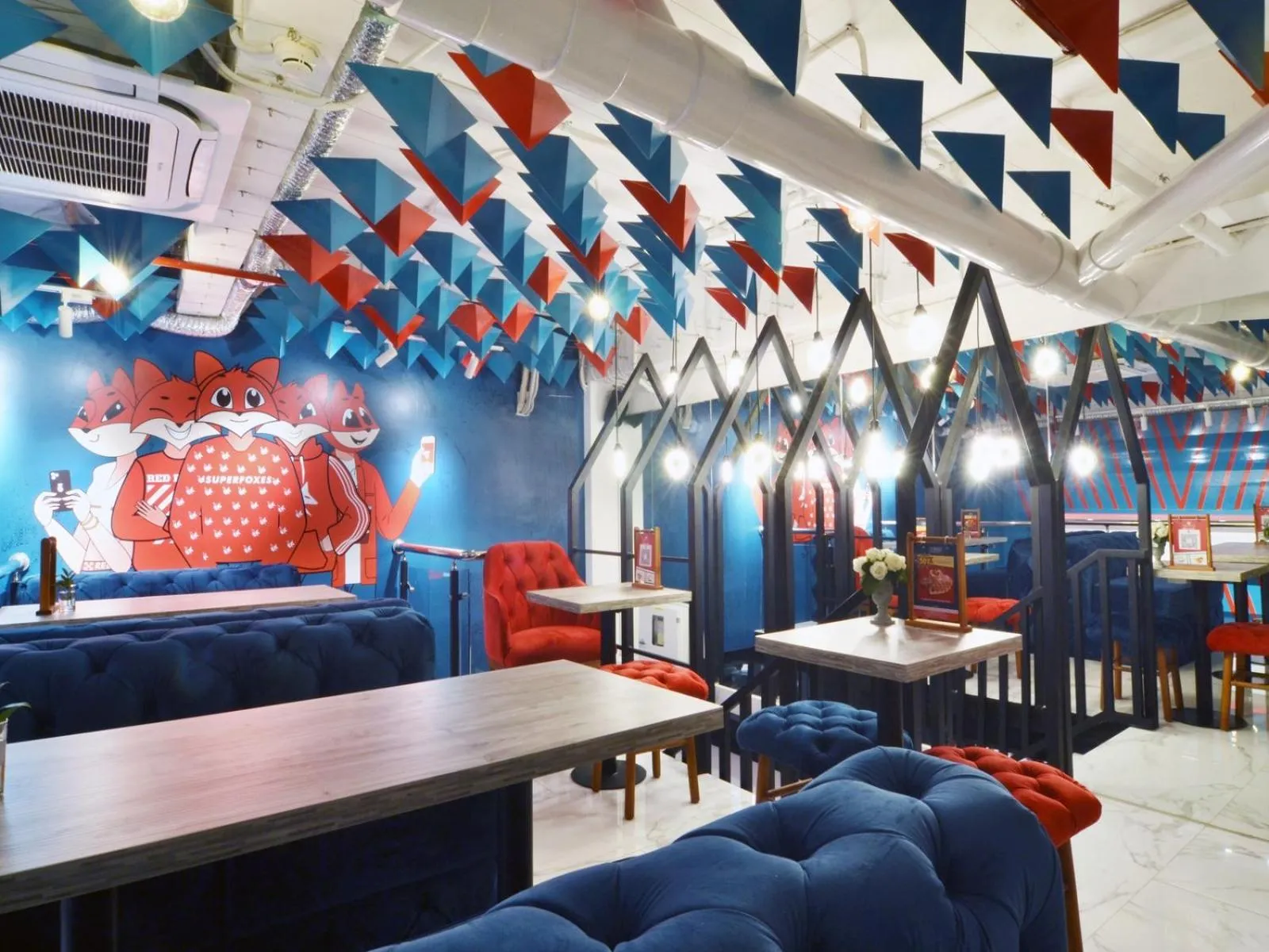 Restaurant/places to eat in MORITZ INN BSD TANGERANG