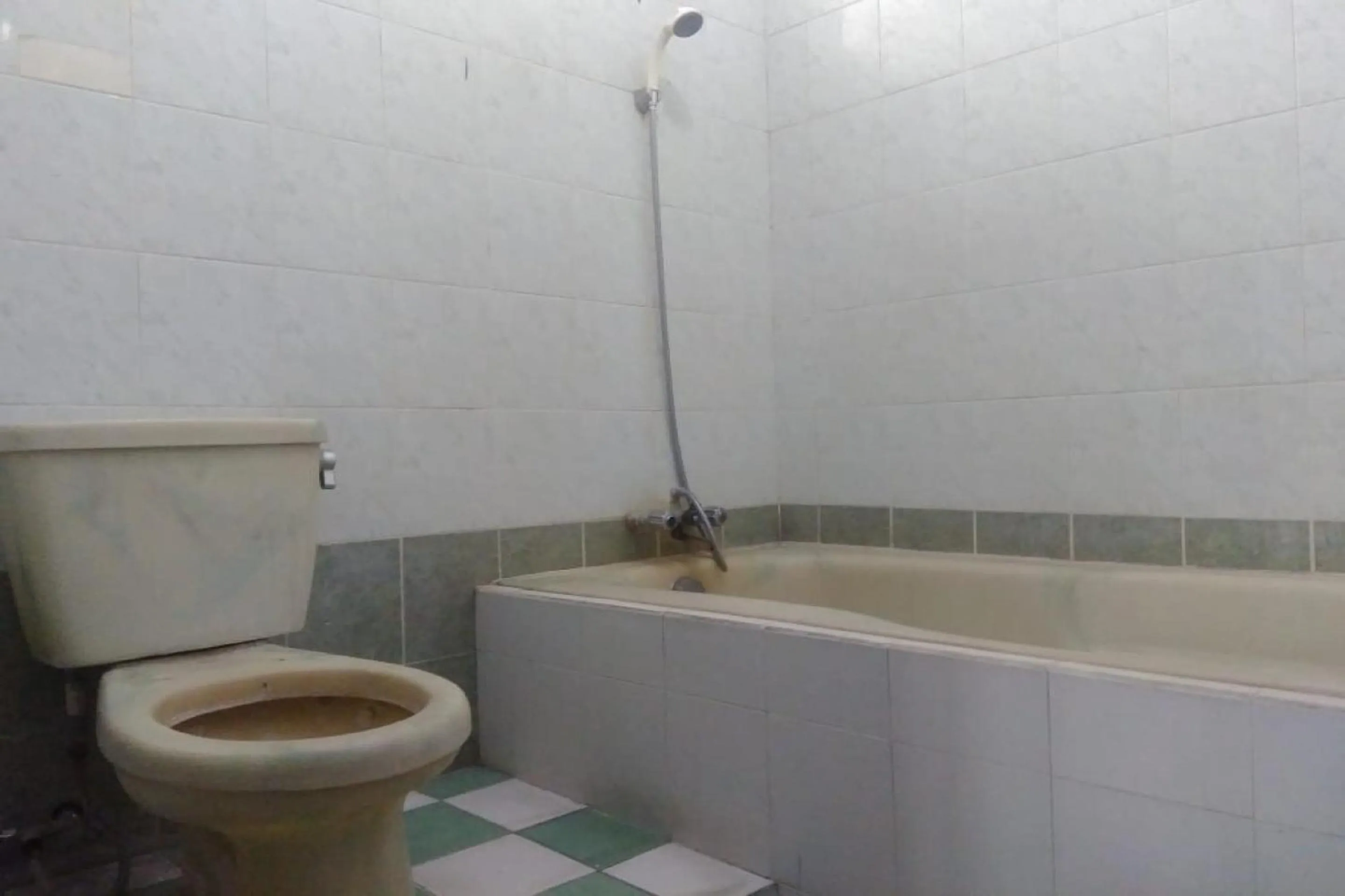 Bathroom in Hotel O Gardenia Boarding House