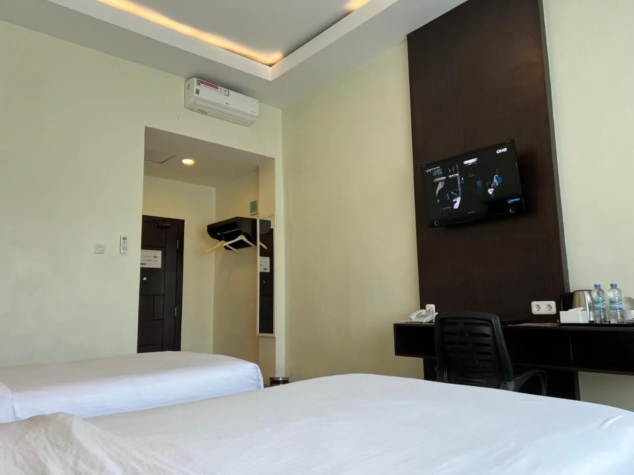 Bedroom, Bed in Kirei Hotel