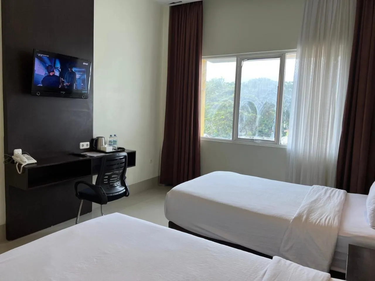 Bedroom, Bed in Kirei Hotel