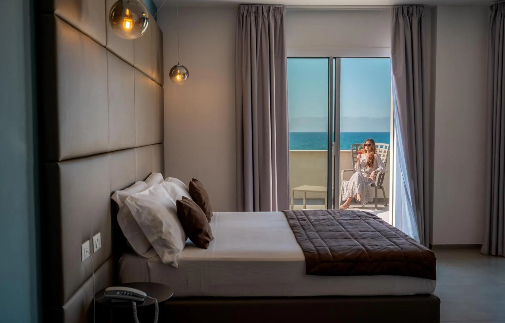 Bed in Resort La Battigia Beach & Spa