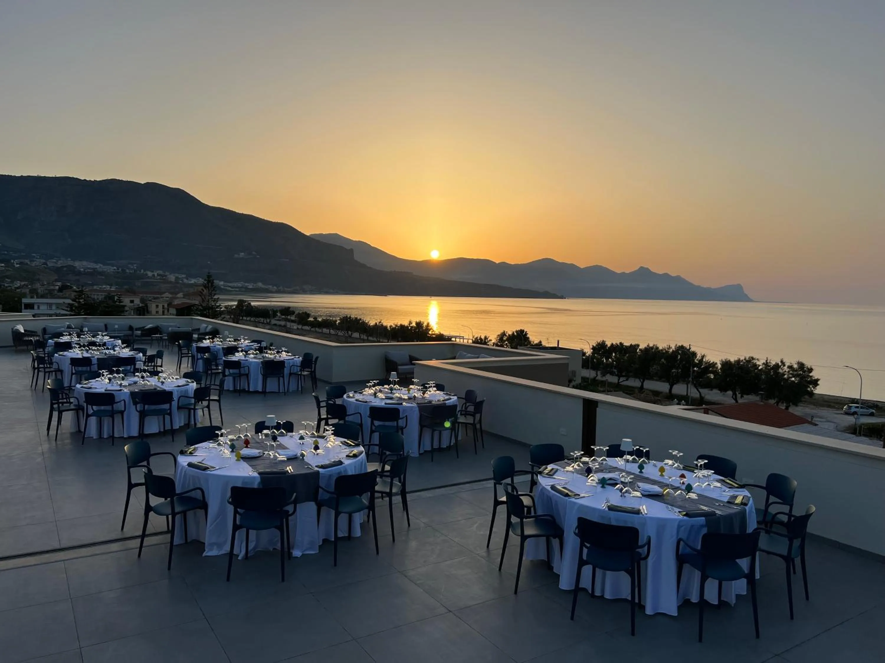 Restaurant/places to eat in Resort La Battigia Beach & Spa