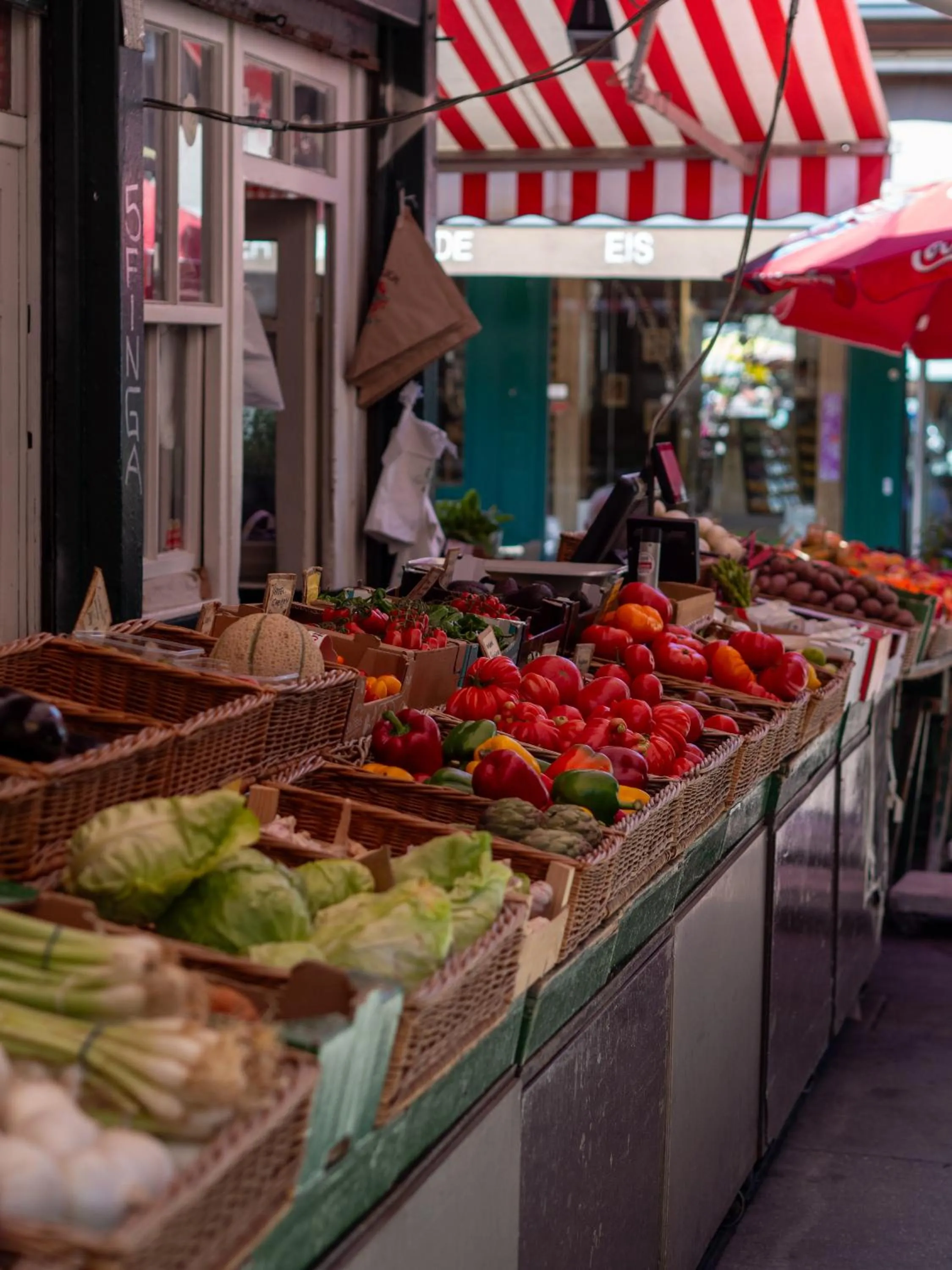 People in Hotel Indigo Vienna - Naschmarkt by IHG