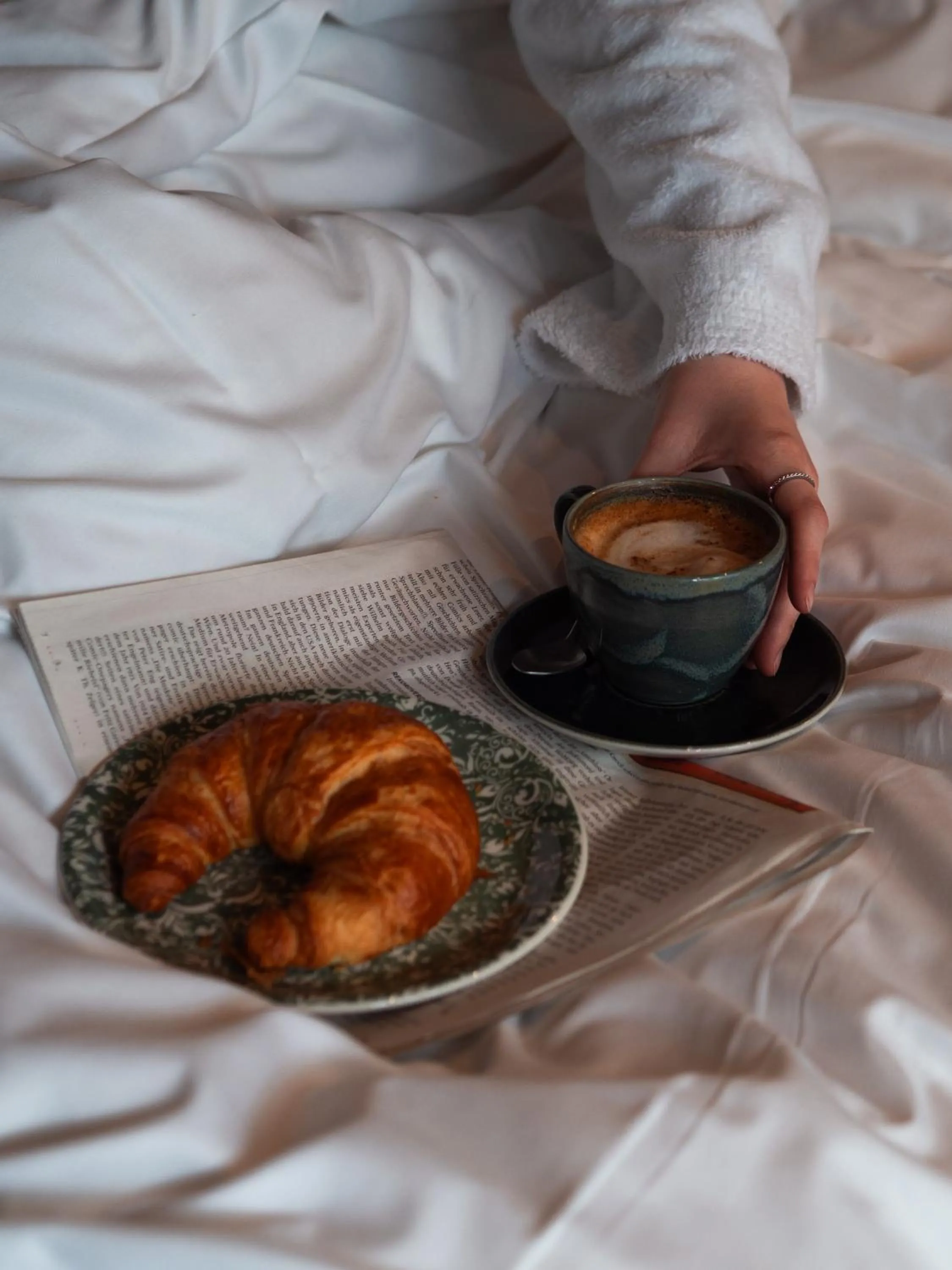 Bed in Hotel Indigo Vienna - Naschmarkt by IHG