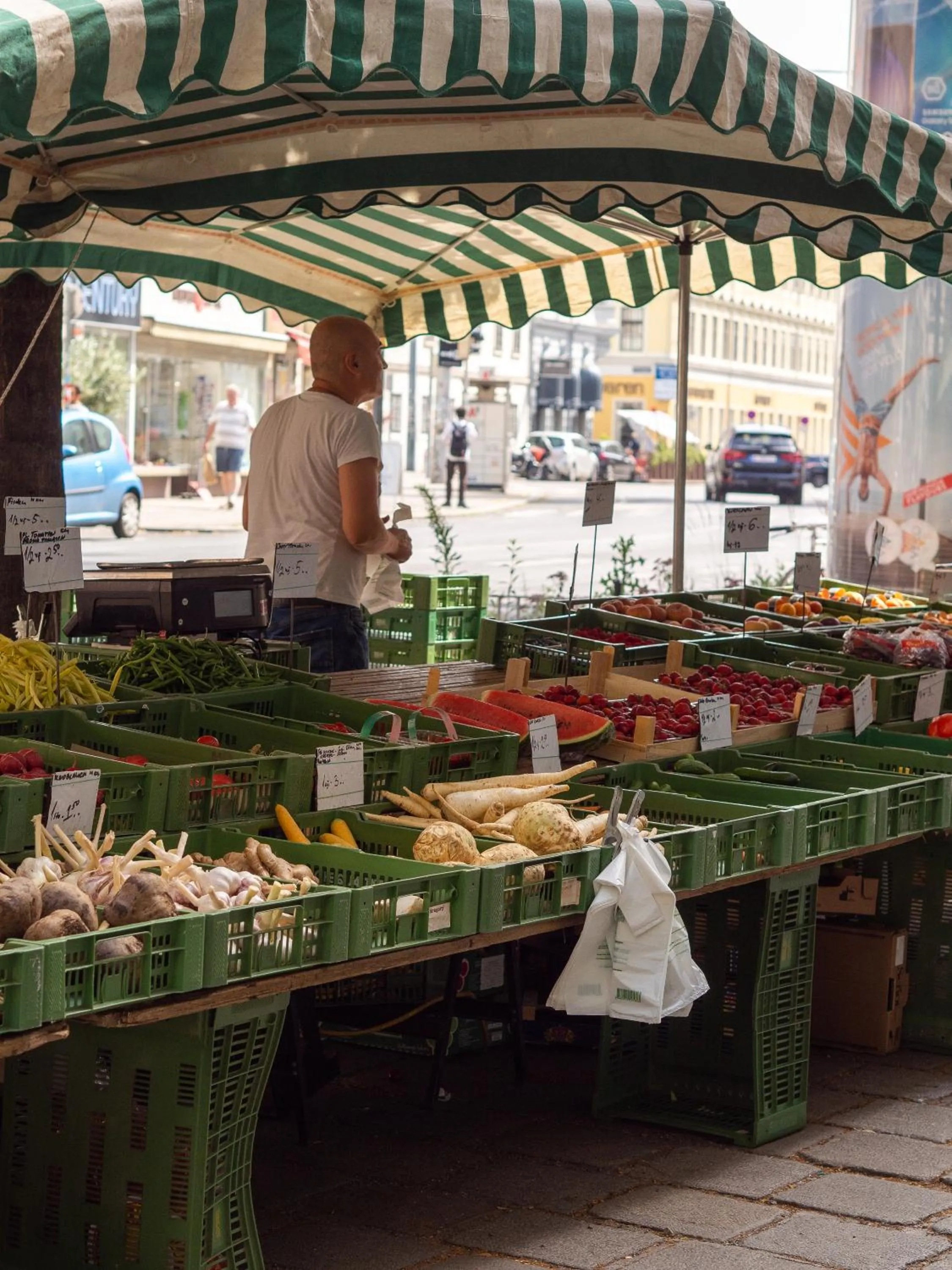 People in Hotel Indigo Vienna - Naschmarkt by IHG