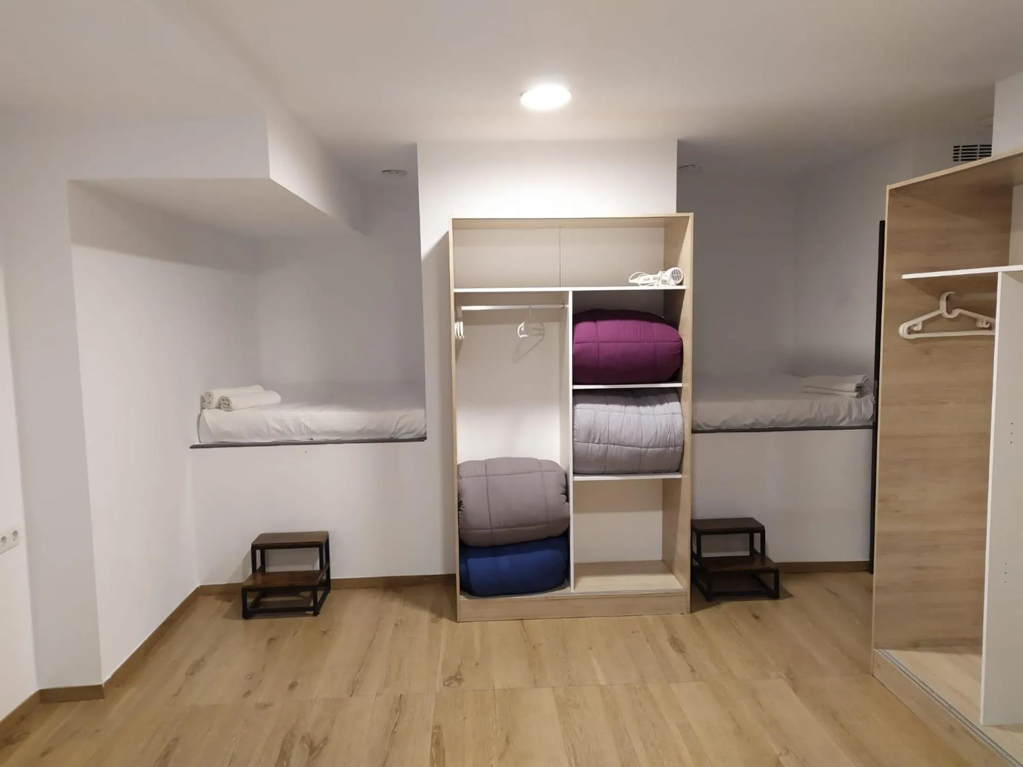 Bed in Beach & Arts Hostel Valencia