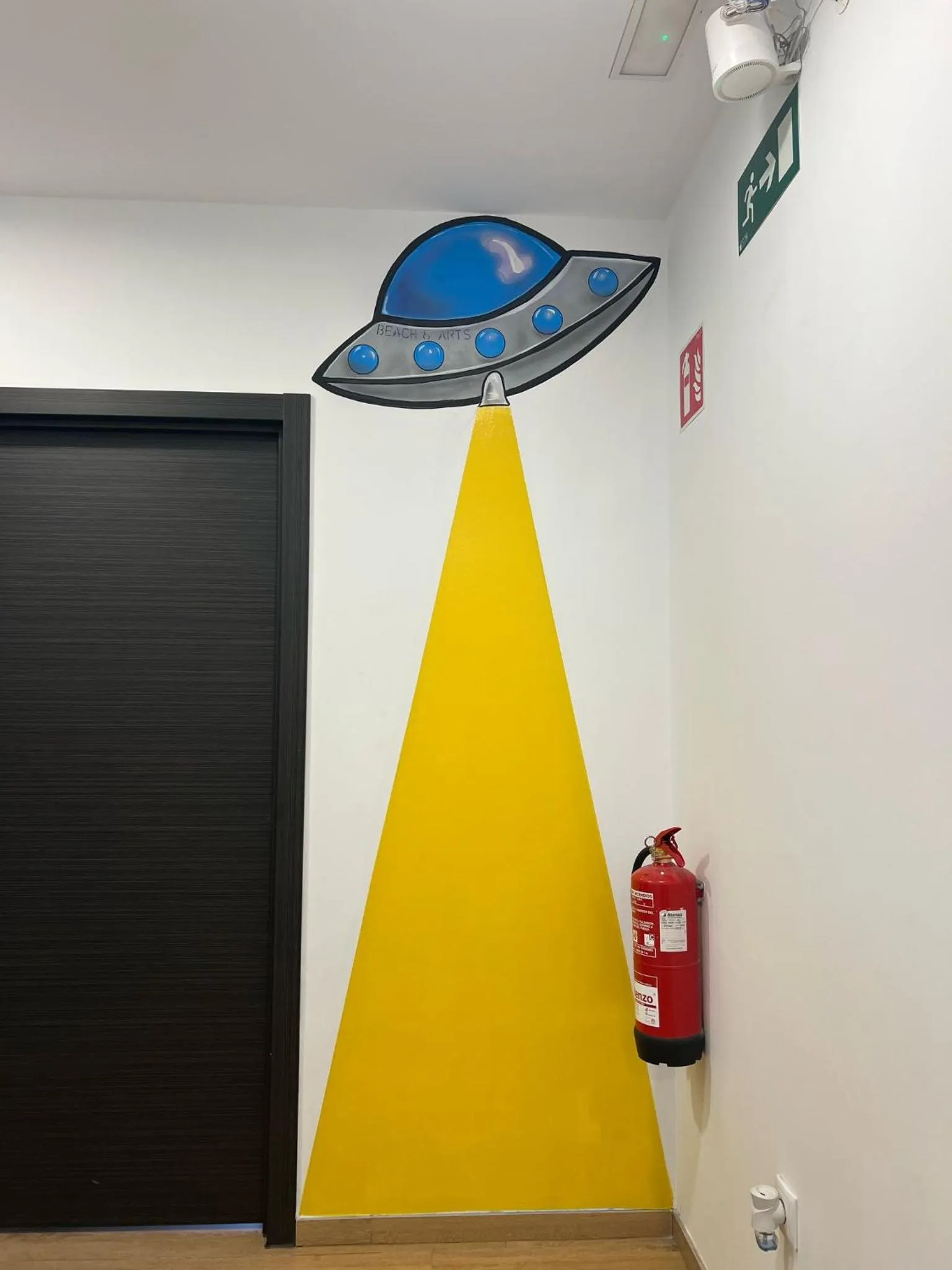 Area and facilities in Beach & Arts Hostel Valencia