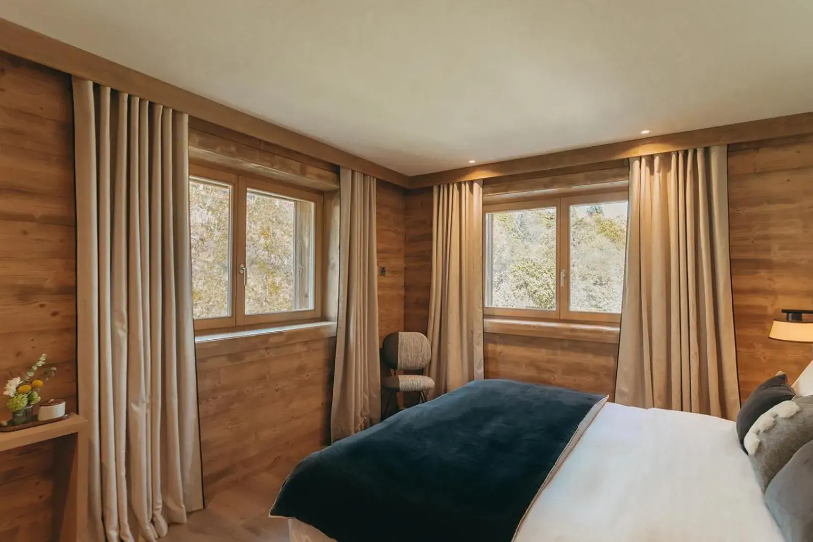 Alpine Double Room in Eringer Hotel Alpine Double Room in Eringer Hotel