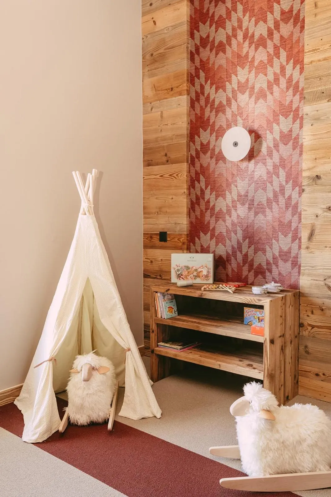 Kids's club, Bed in Eringer Hotel