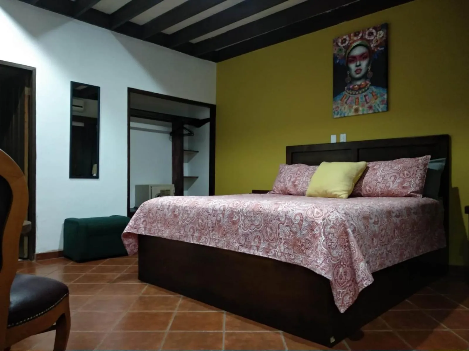 Photo of the whole room, Bed in MISION SANTA ISABEL