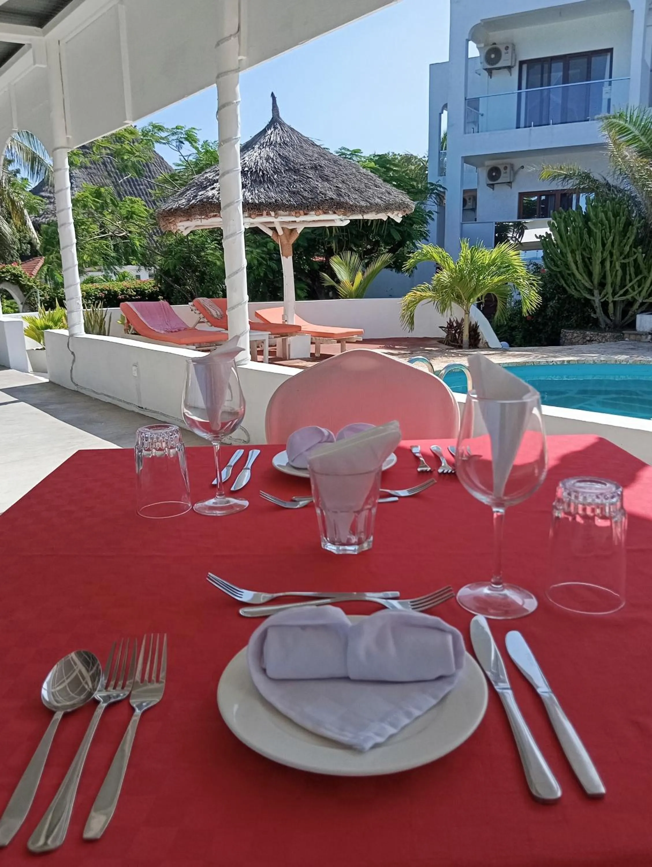 Dining area in Met Beach Resort Malindi
