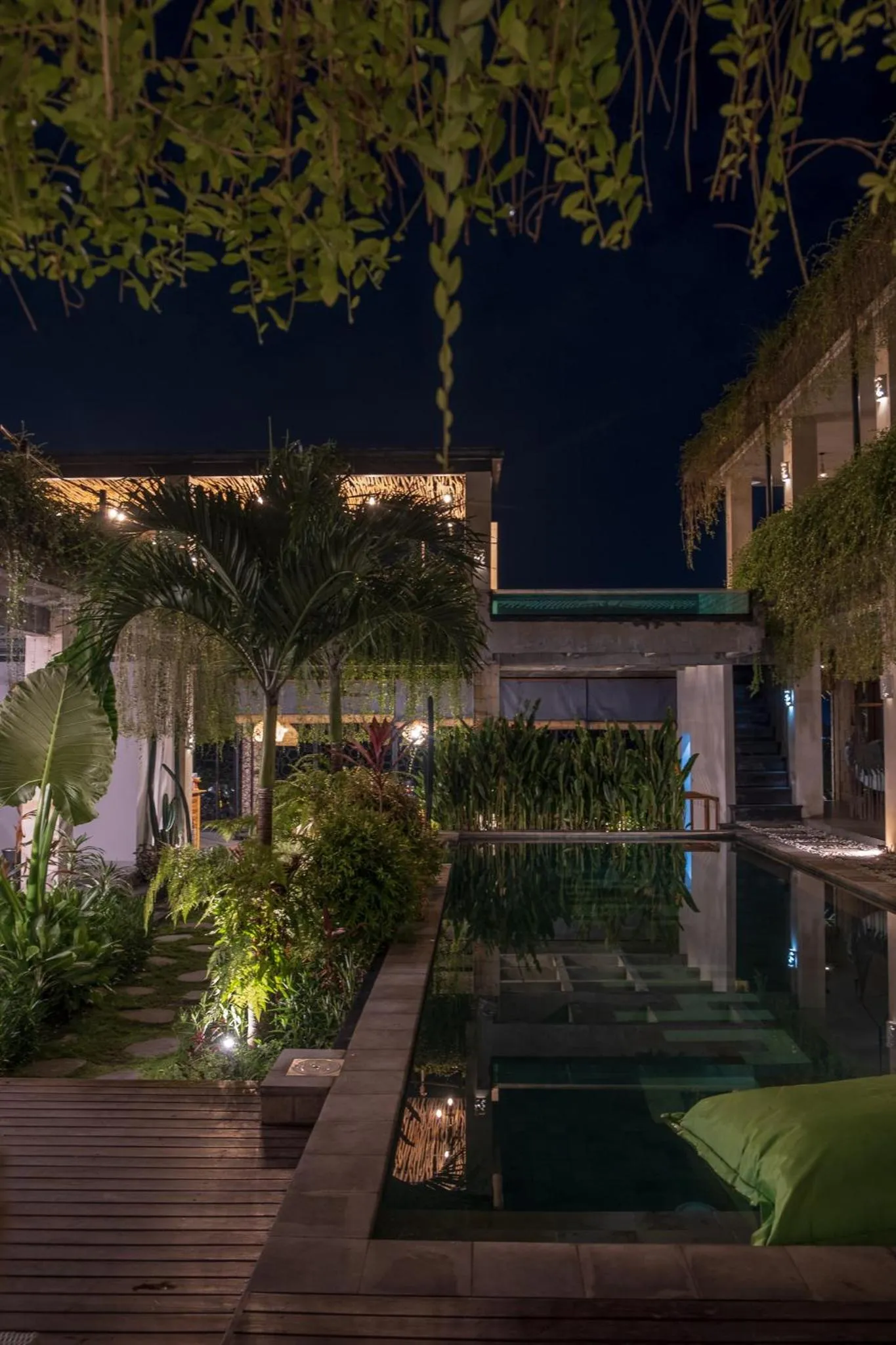 Property building in Canggu Hype