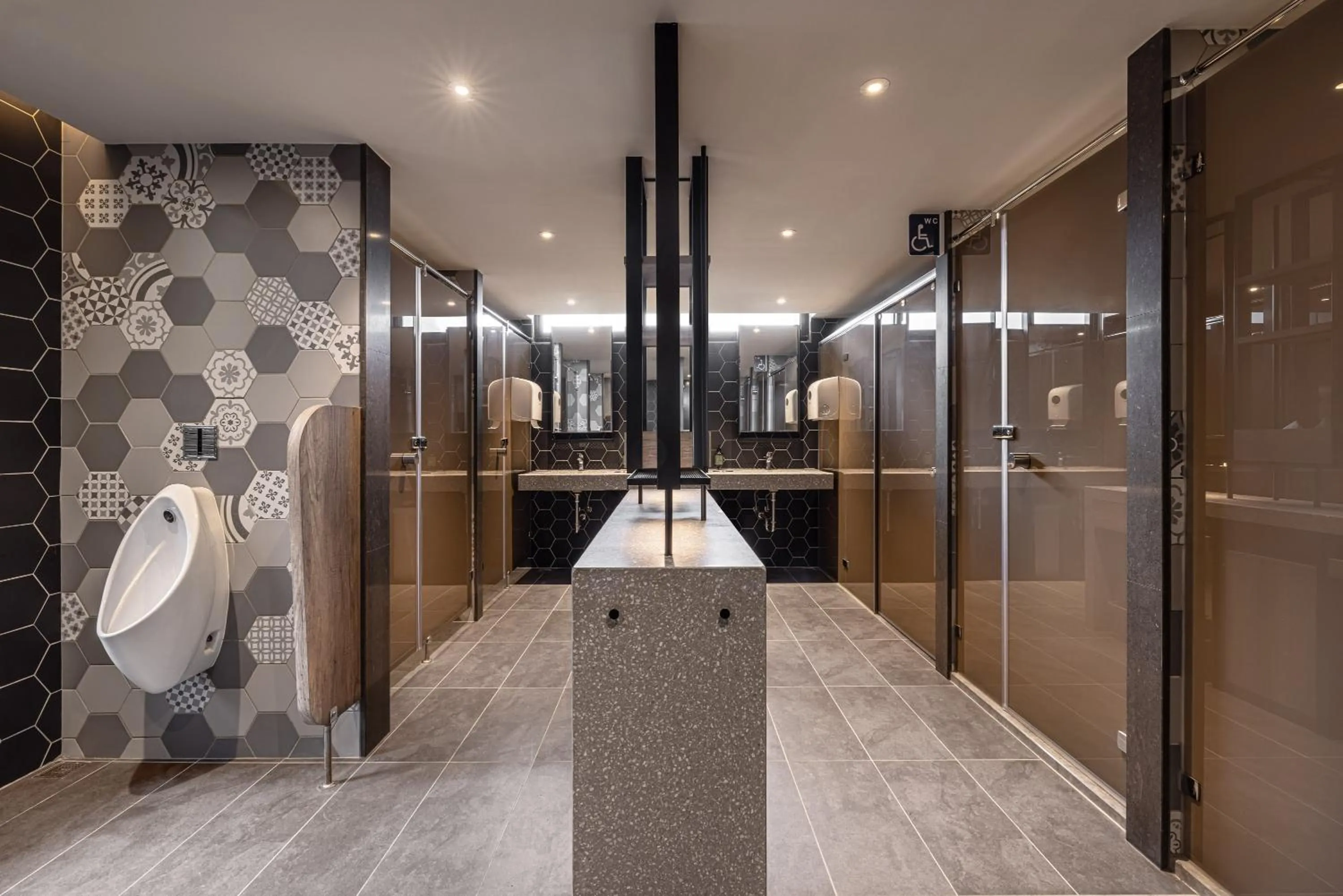 Toilet in The Moment Hotel Hualien by Lakeshore