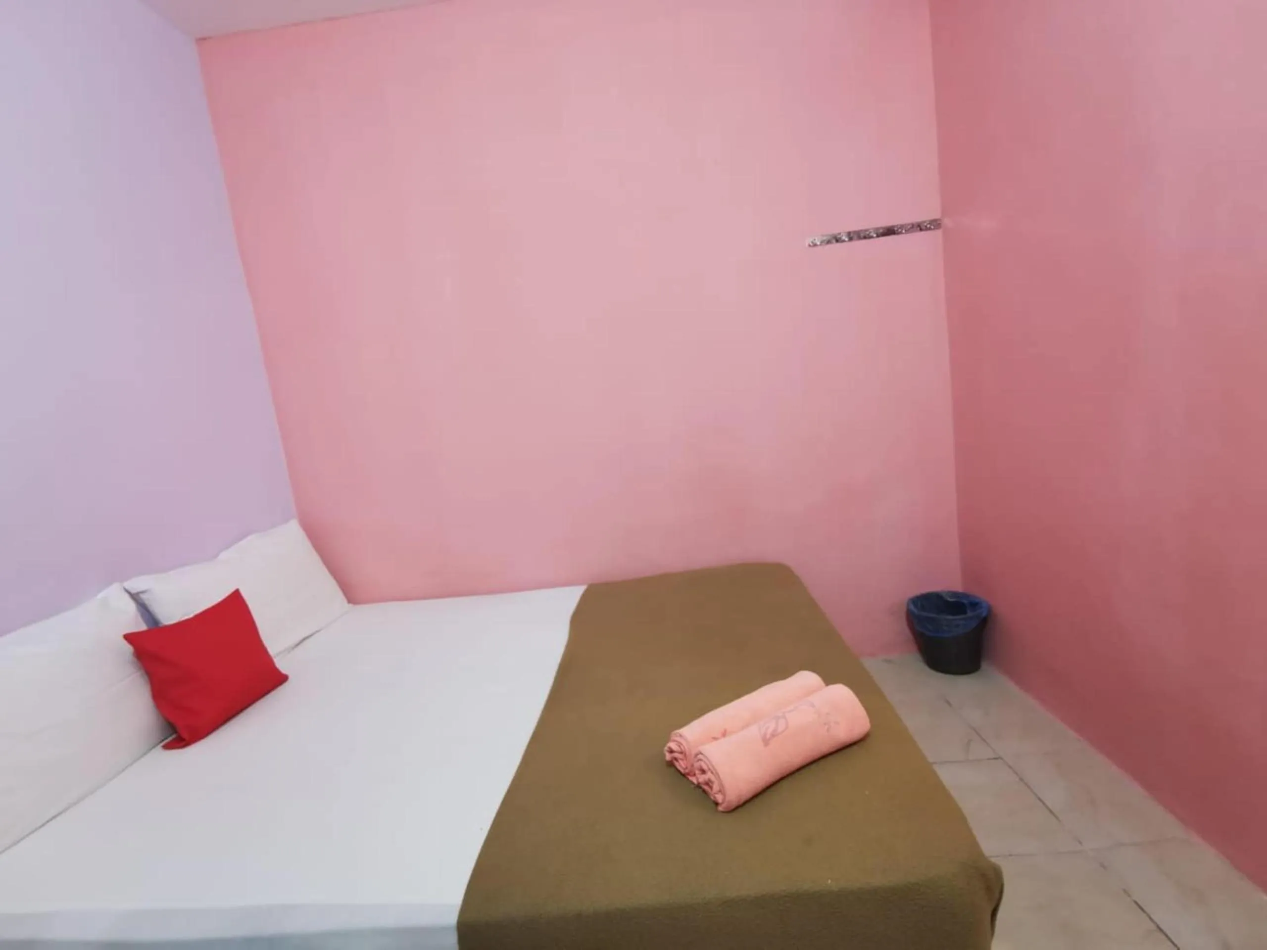 Bedroom, Bed in Hotel O My Seven Days Inn