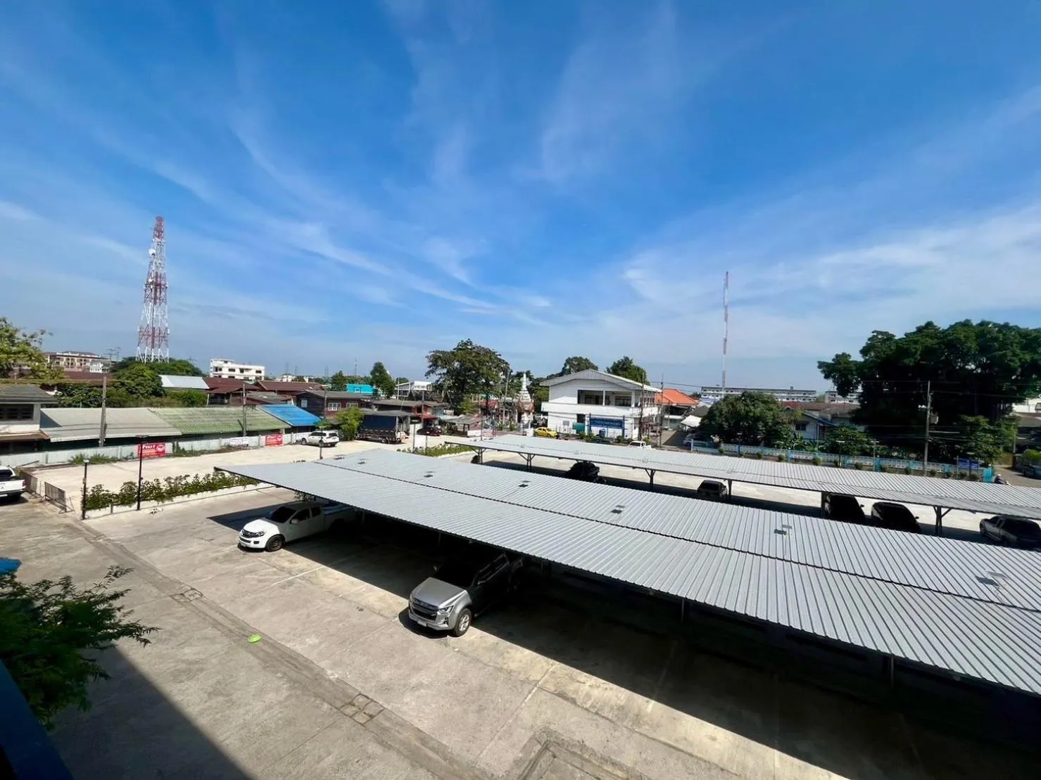 Parking in Luka House