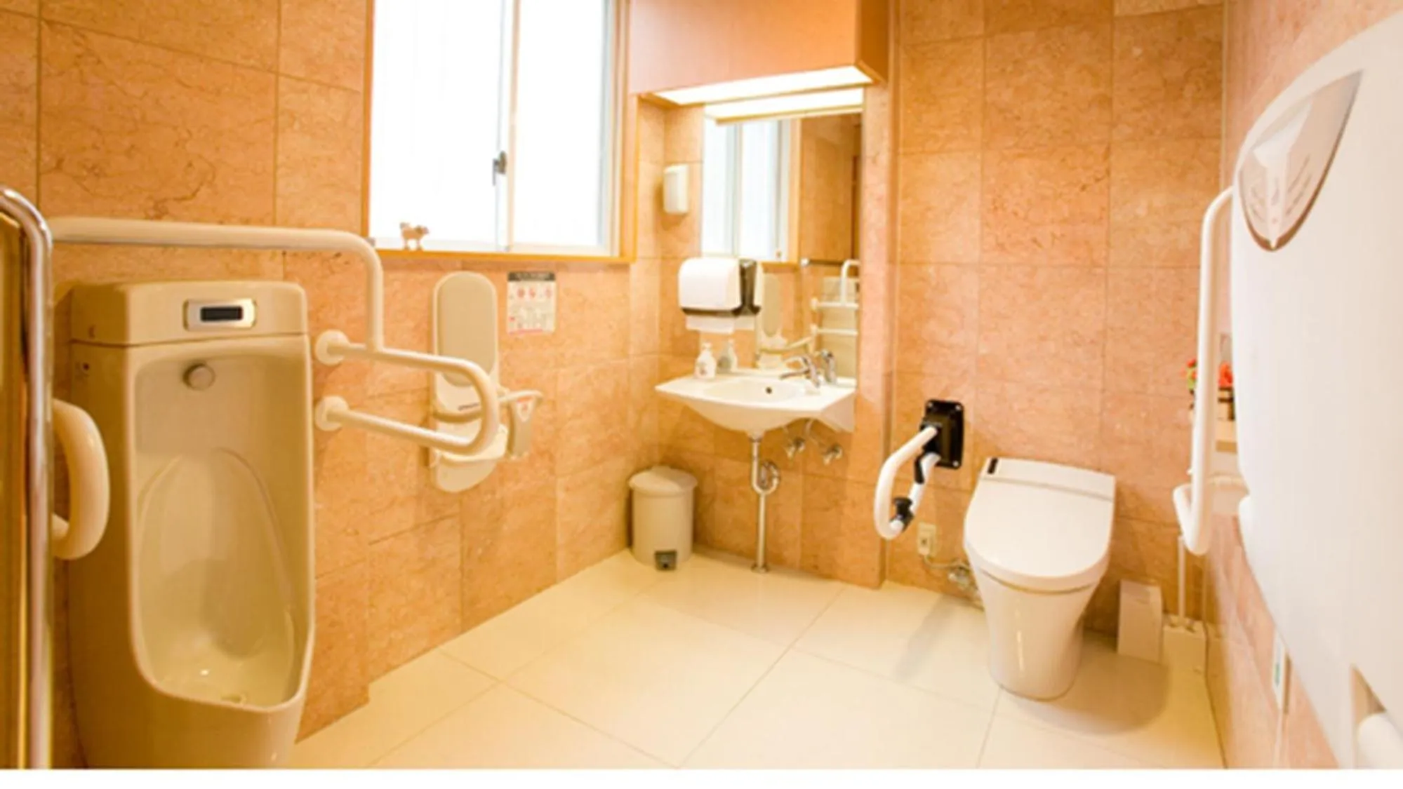 Toilet in Toyoko Inn Yonago Ekimae