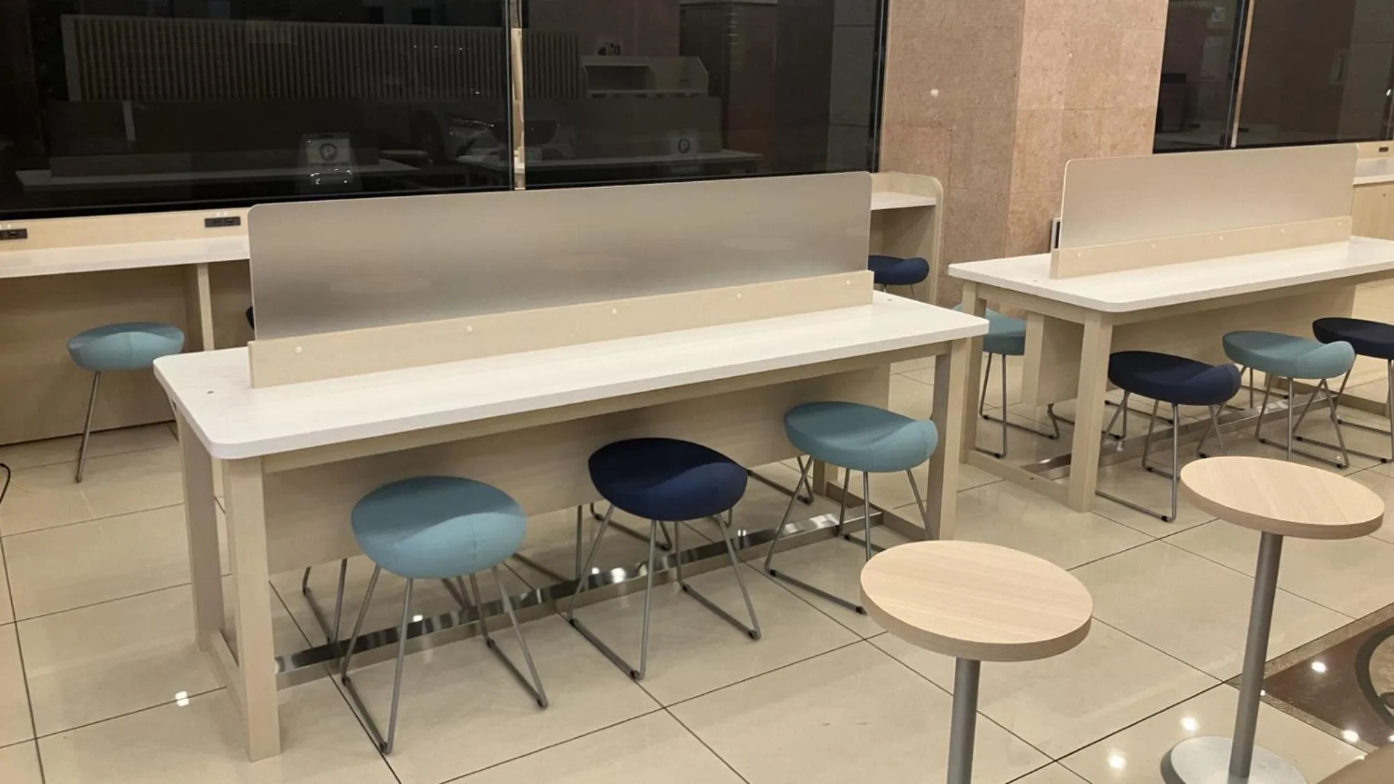 Lobby or reception in Toyoko Inn JR Yokohama sen Sagamihara Ekimae