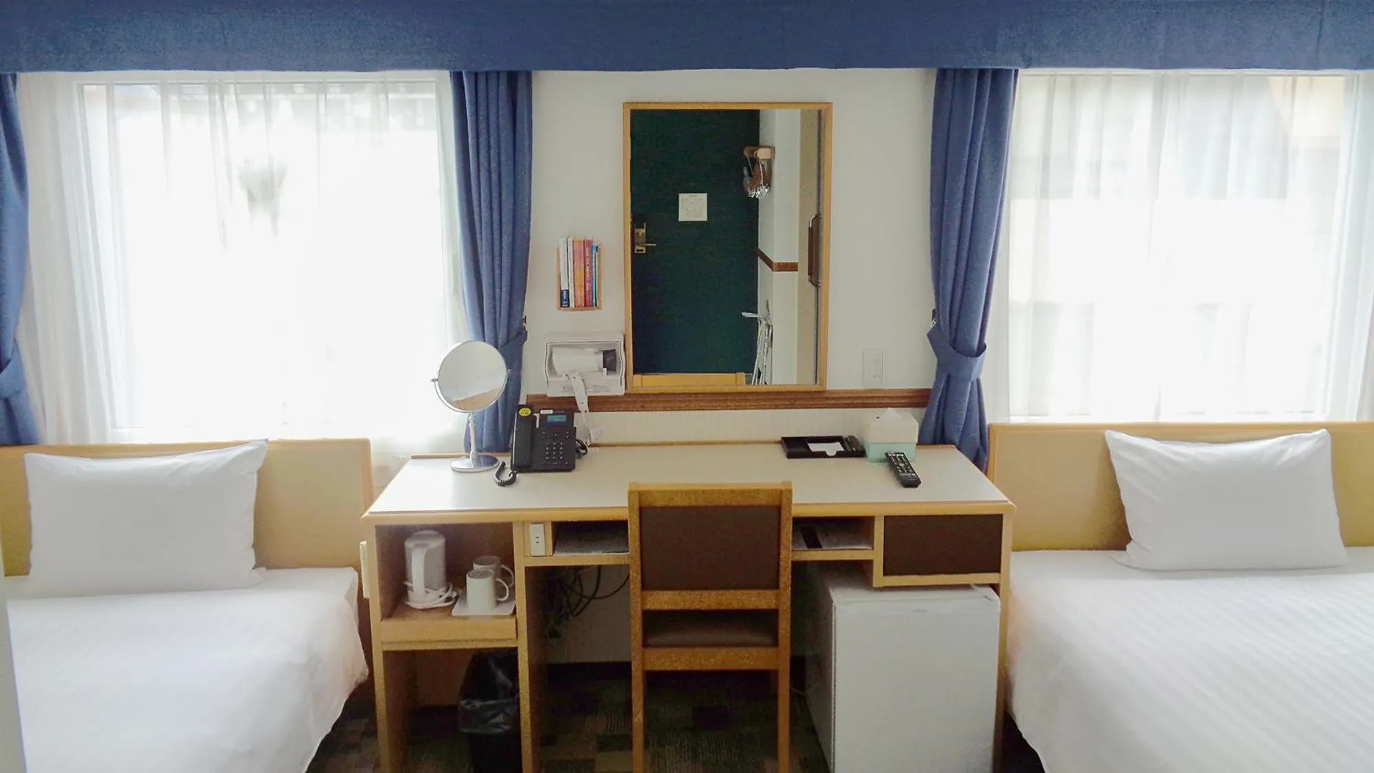 Bedroom, Bed in Toyoko Inn Okayama eki Nishi guchi Hiroba