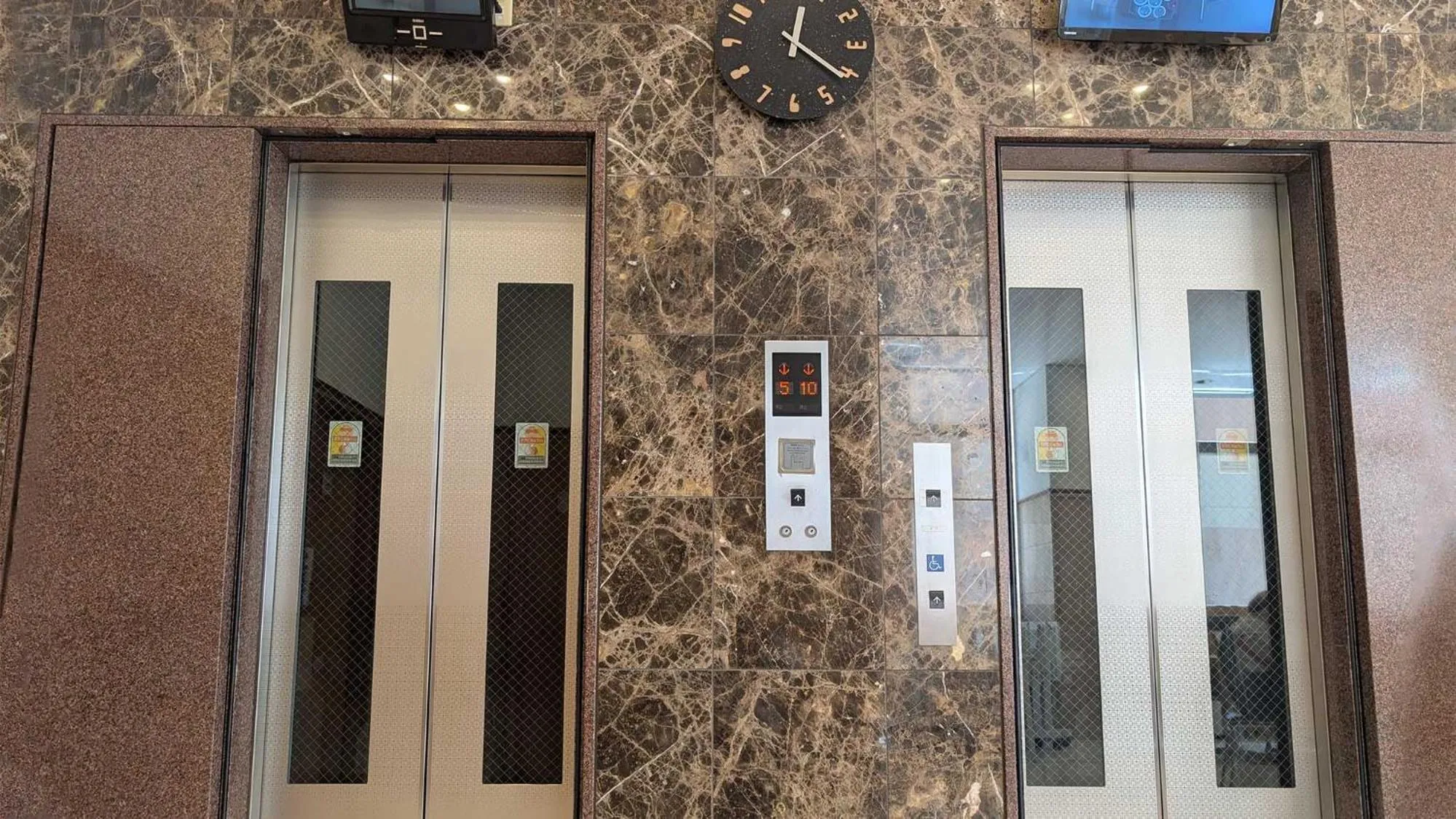 elevator in Toyoko Inn Sasebo Ekimae