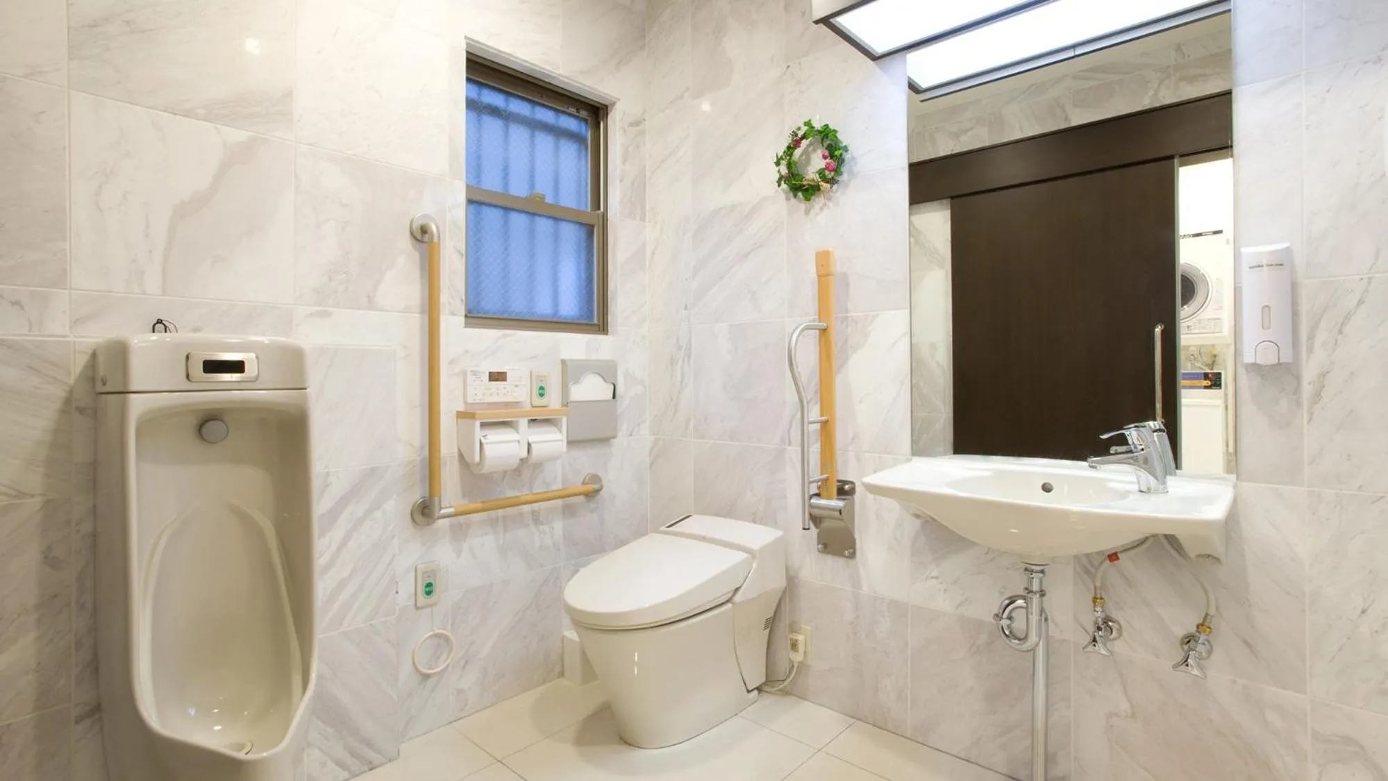 Bathroom in Toyoko Inn Tobu Utsunomiya eki Nishi guchi