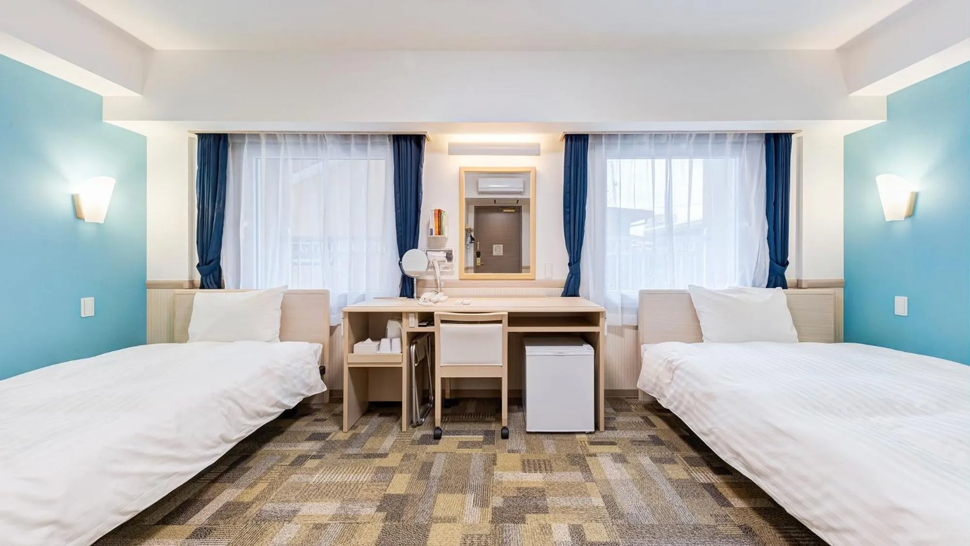 Bedroom, Bed in Toyoko Inn Satsuma Sendai eki Higashi guchi