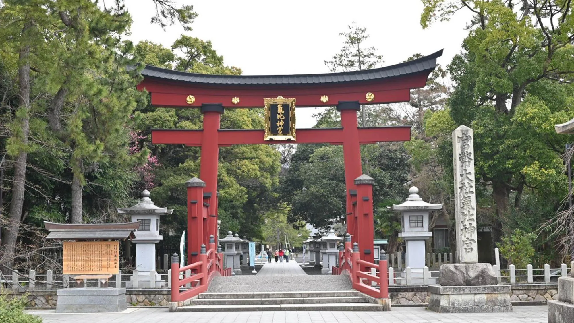 Nearby landmark in Toyoko Inn Tsuruga Ekimae