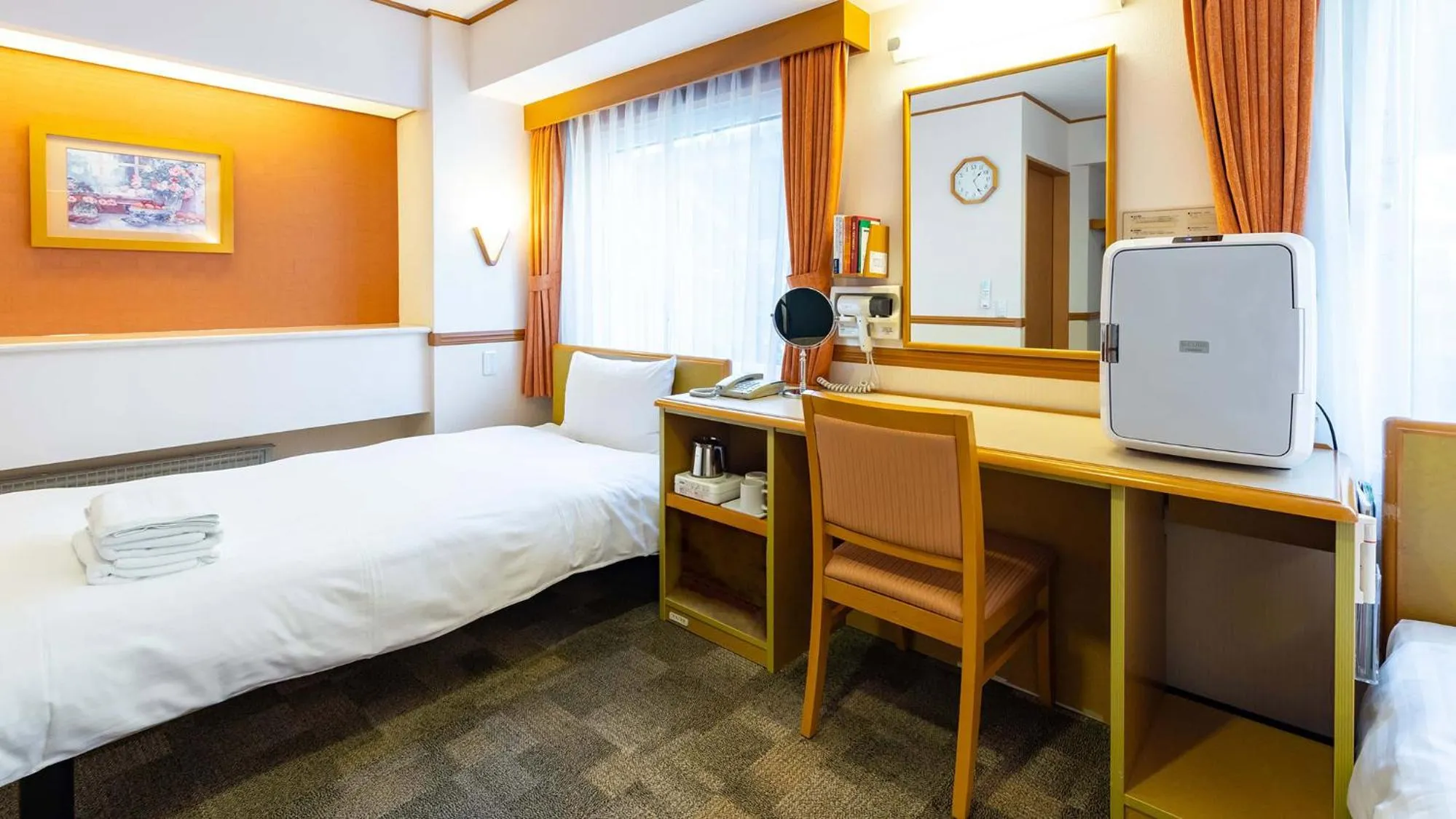 Bedroom, Bed in Toyoko Inn Nagano eki Zenkoji guchi