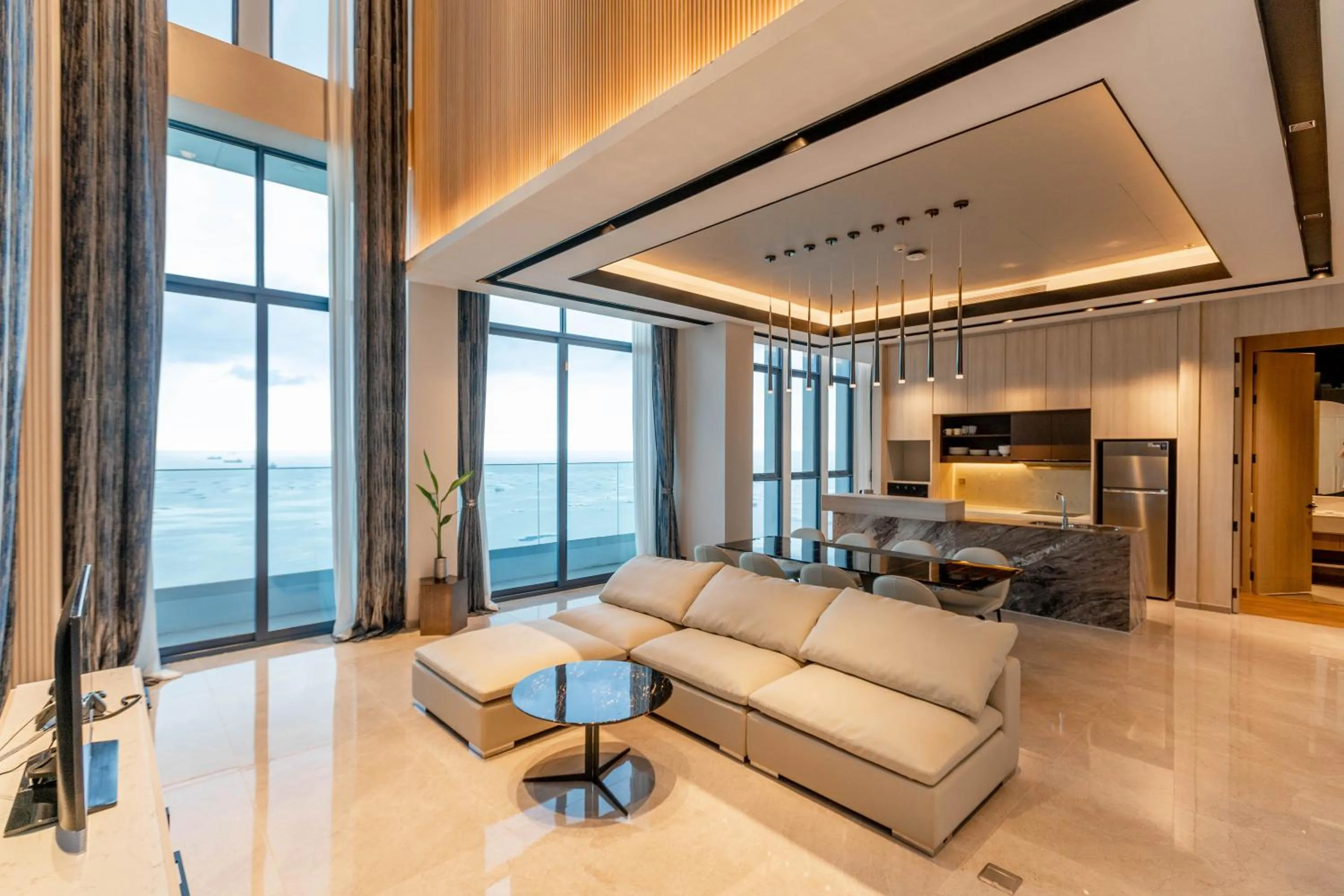 Living room in S Sriracha Hotel & Residence