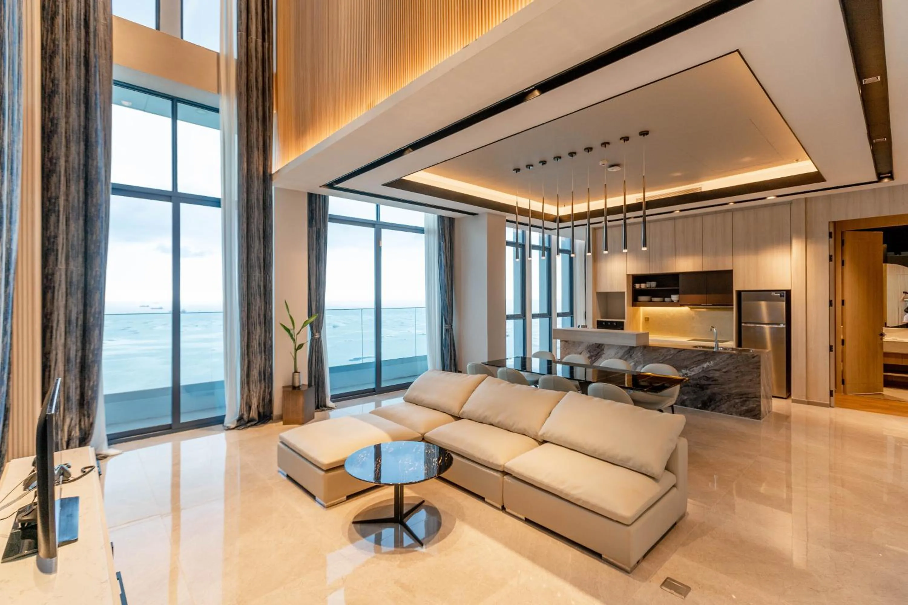 Living room in S Sriracha Hotel & Residence