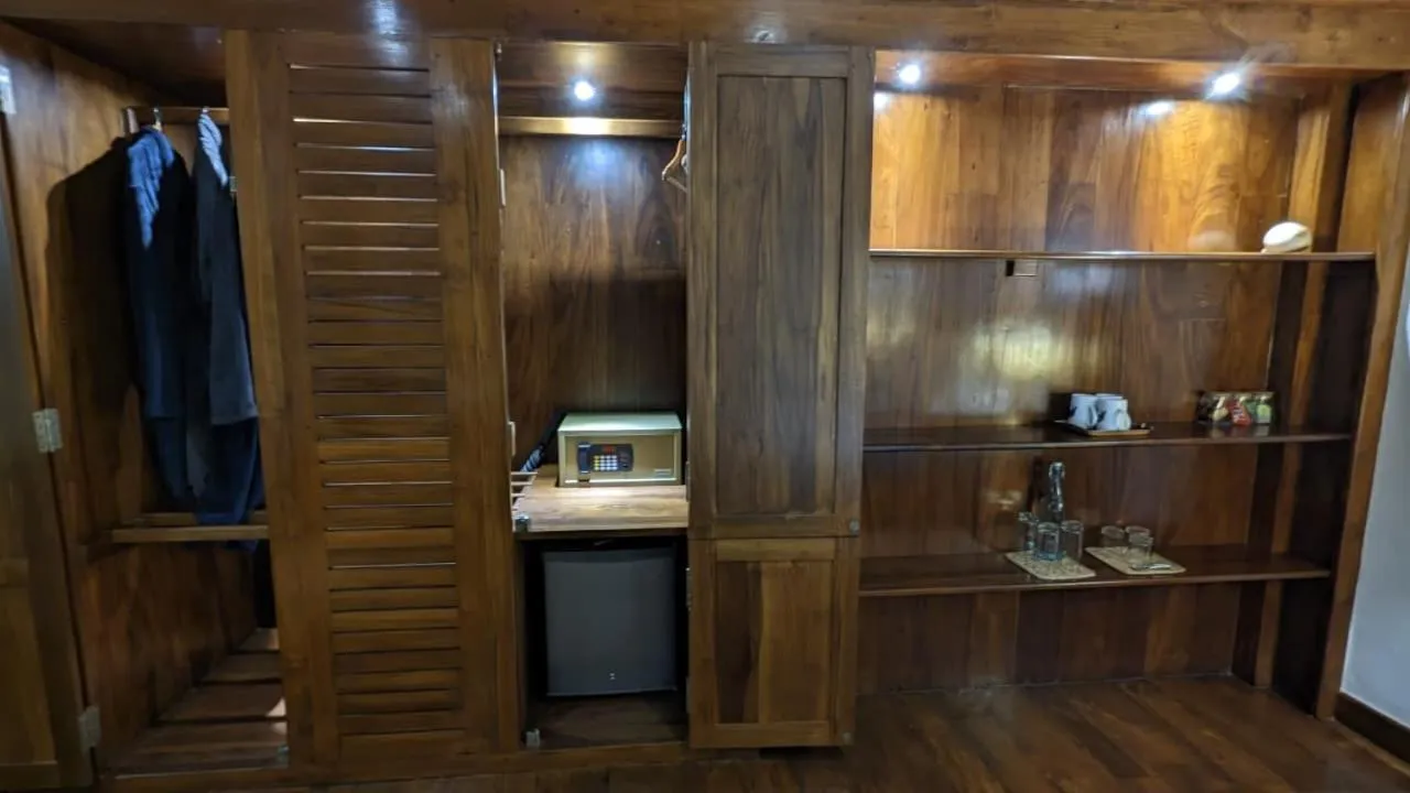 Lagoon gate Tangalle Resort