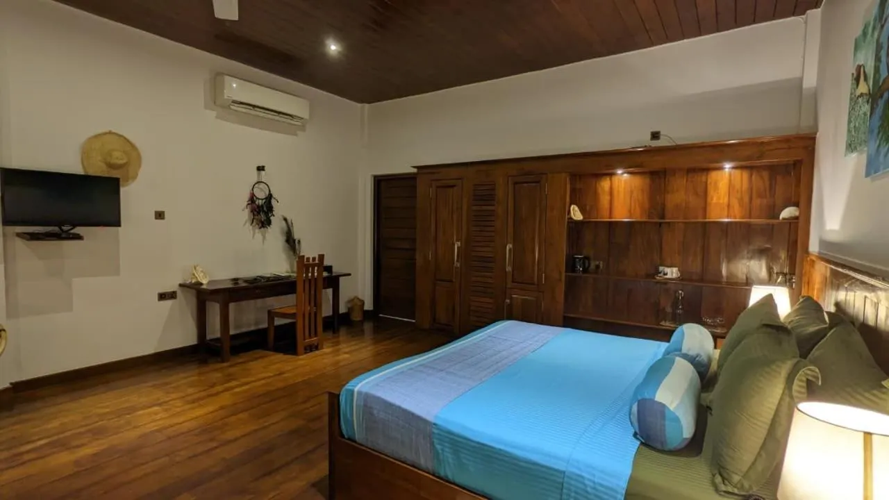 Bed in Lagoon gate Tangalle Resort