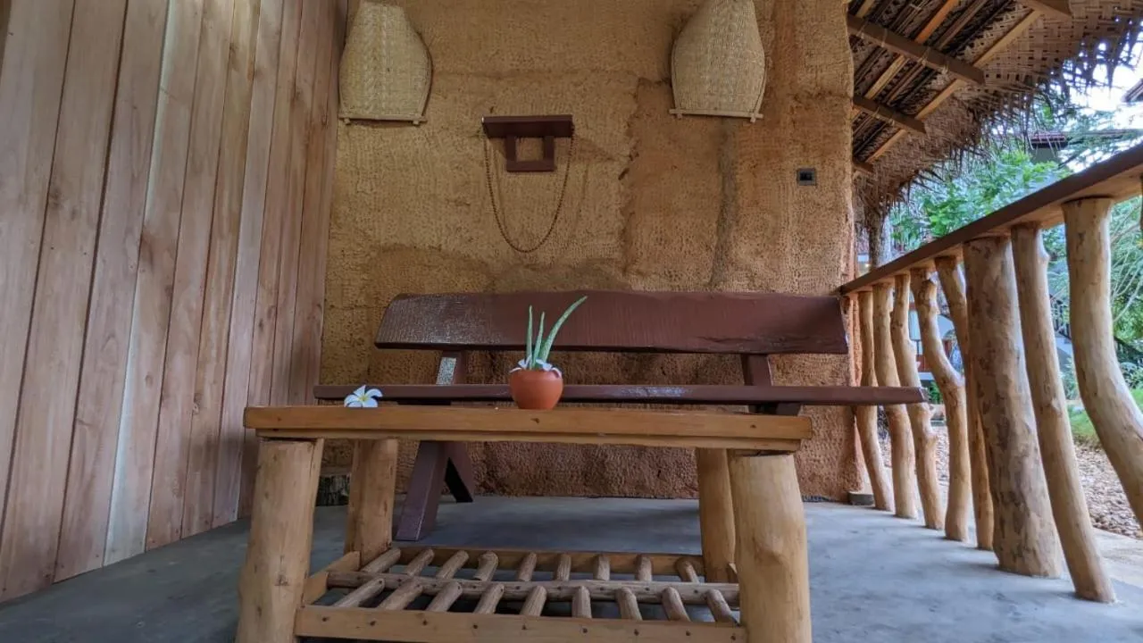 Lagoon gate Tangalle Resort