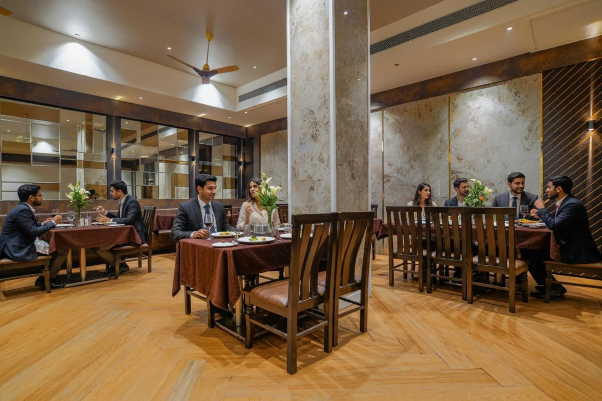 Restaurant/places to eat in FabHotel Pishori