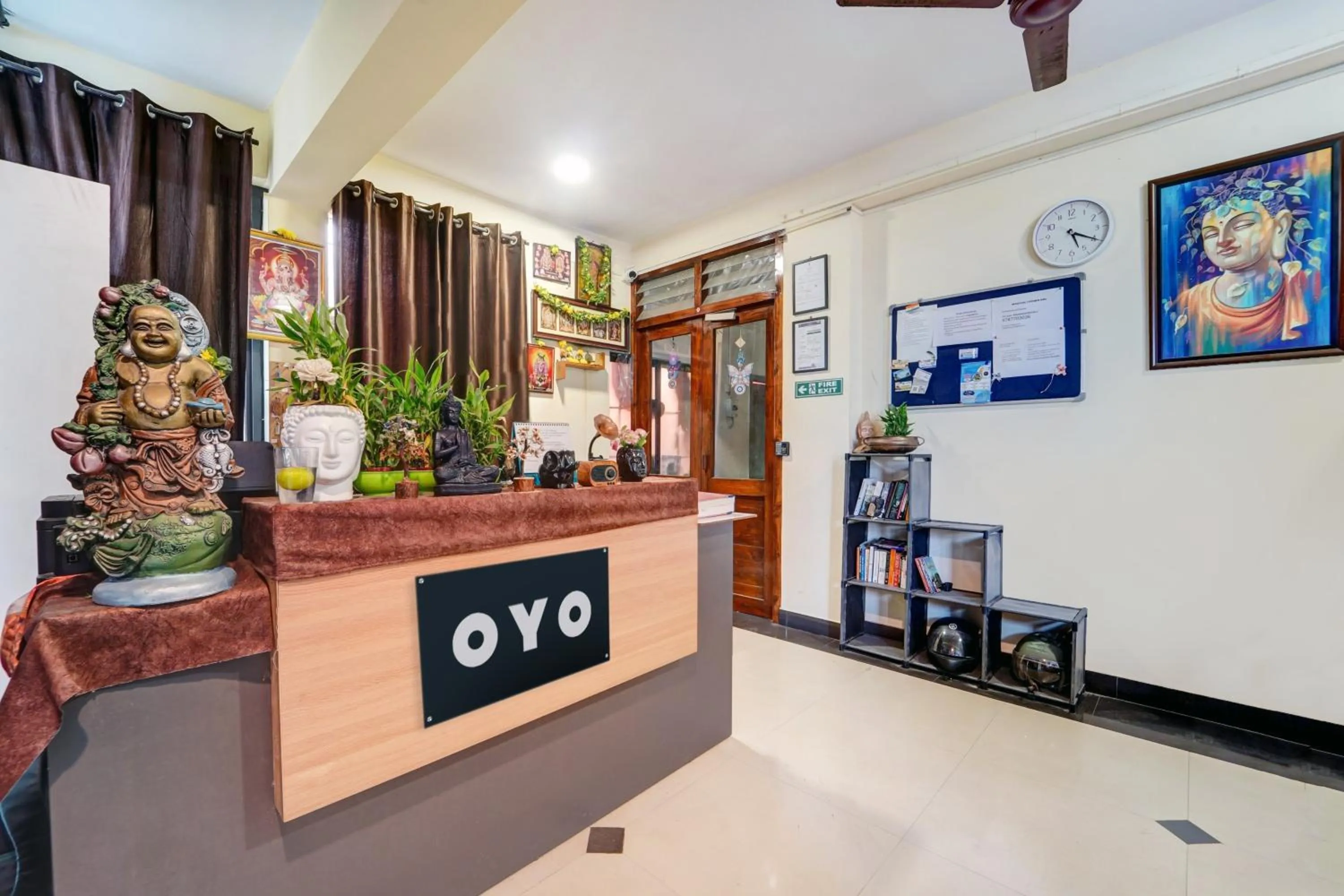 Lobby or reception in Hotel O Magical Crown Inn