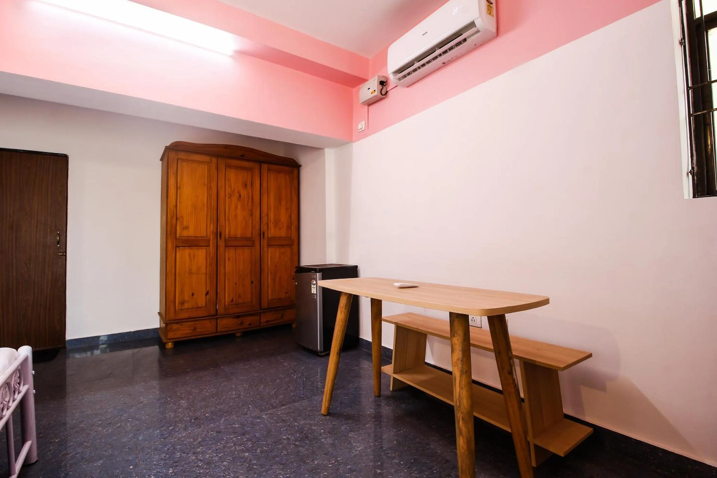 Lobby or reception in Hotel O Star Home Anjuna Near Anjuna Beach