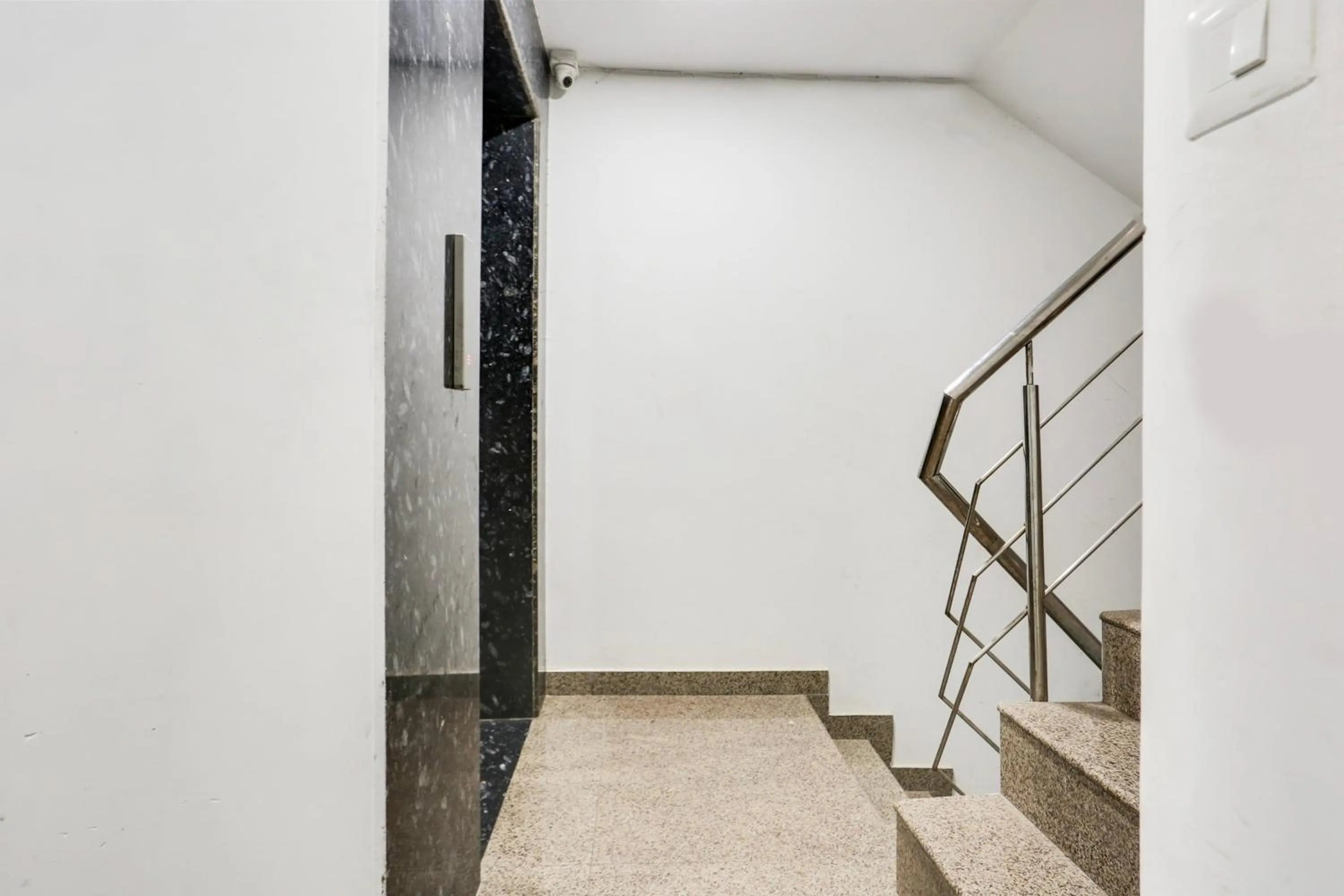 Other in Collection O Golden Key Near TDI Mall