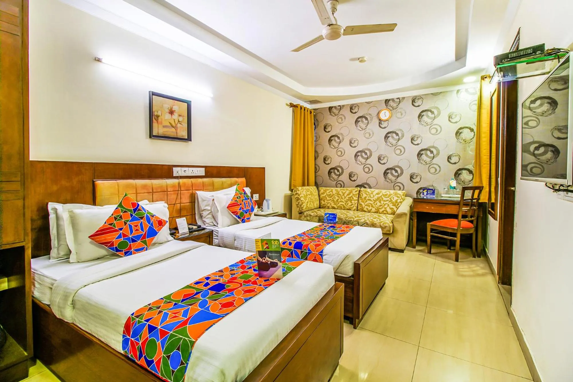 Bed in FabHotel Signature Plaza