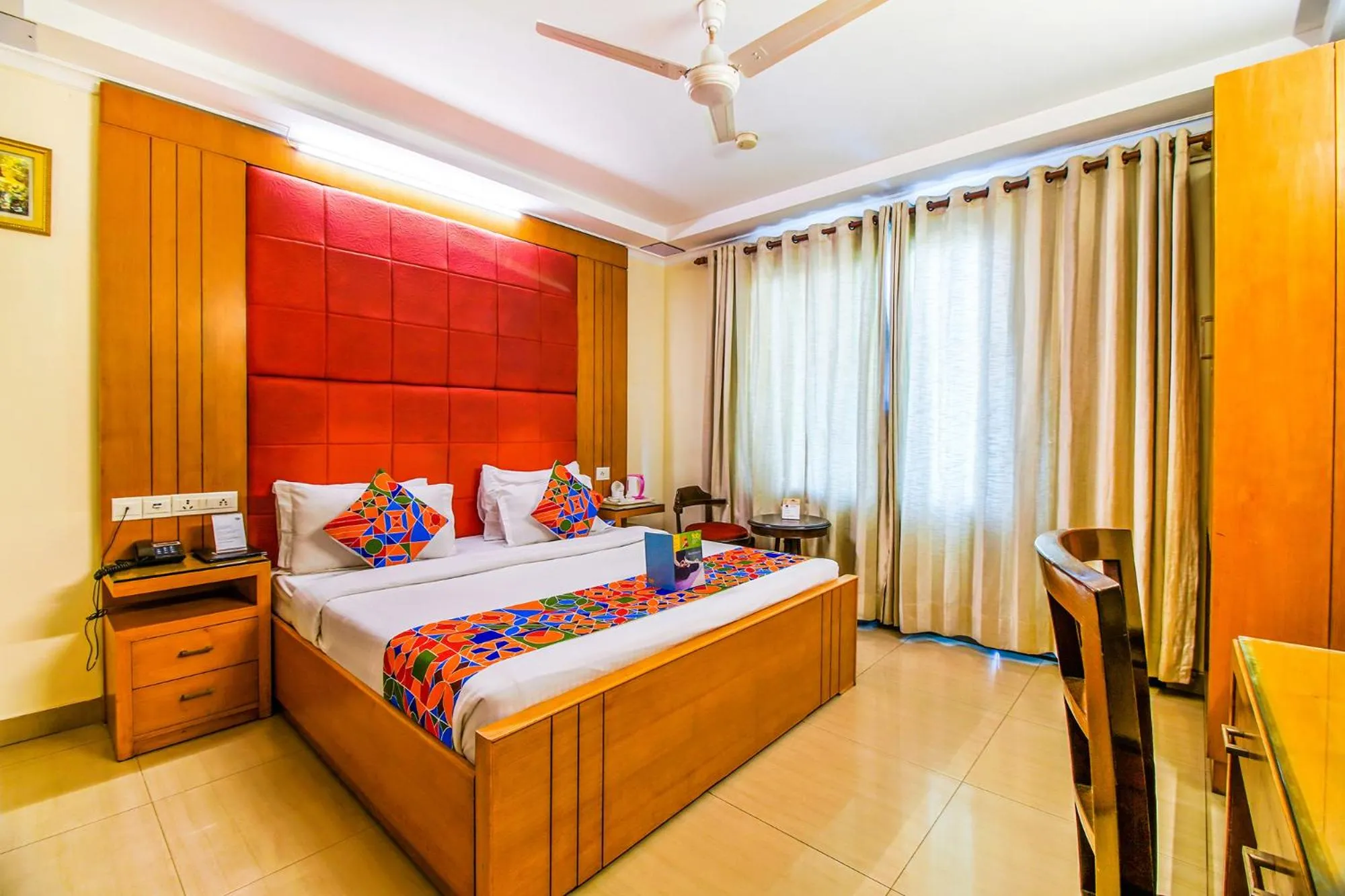 Bed in FabHotel Signature Plaza