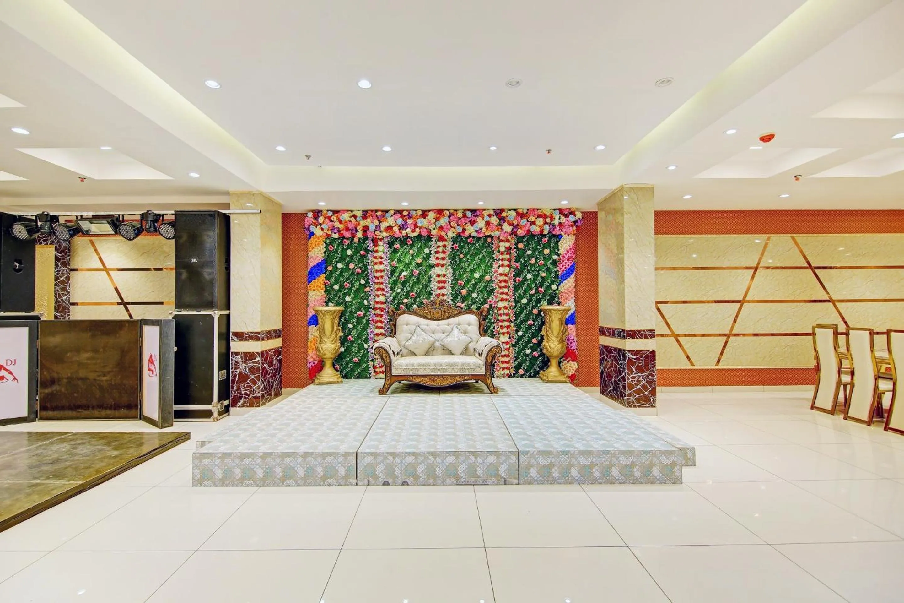 Facade/entrance in Hotel O Kinsfolk Inn