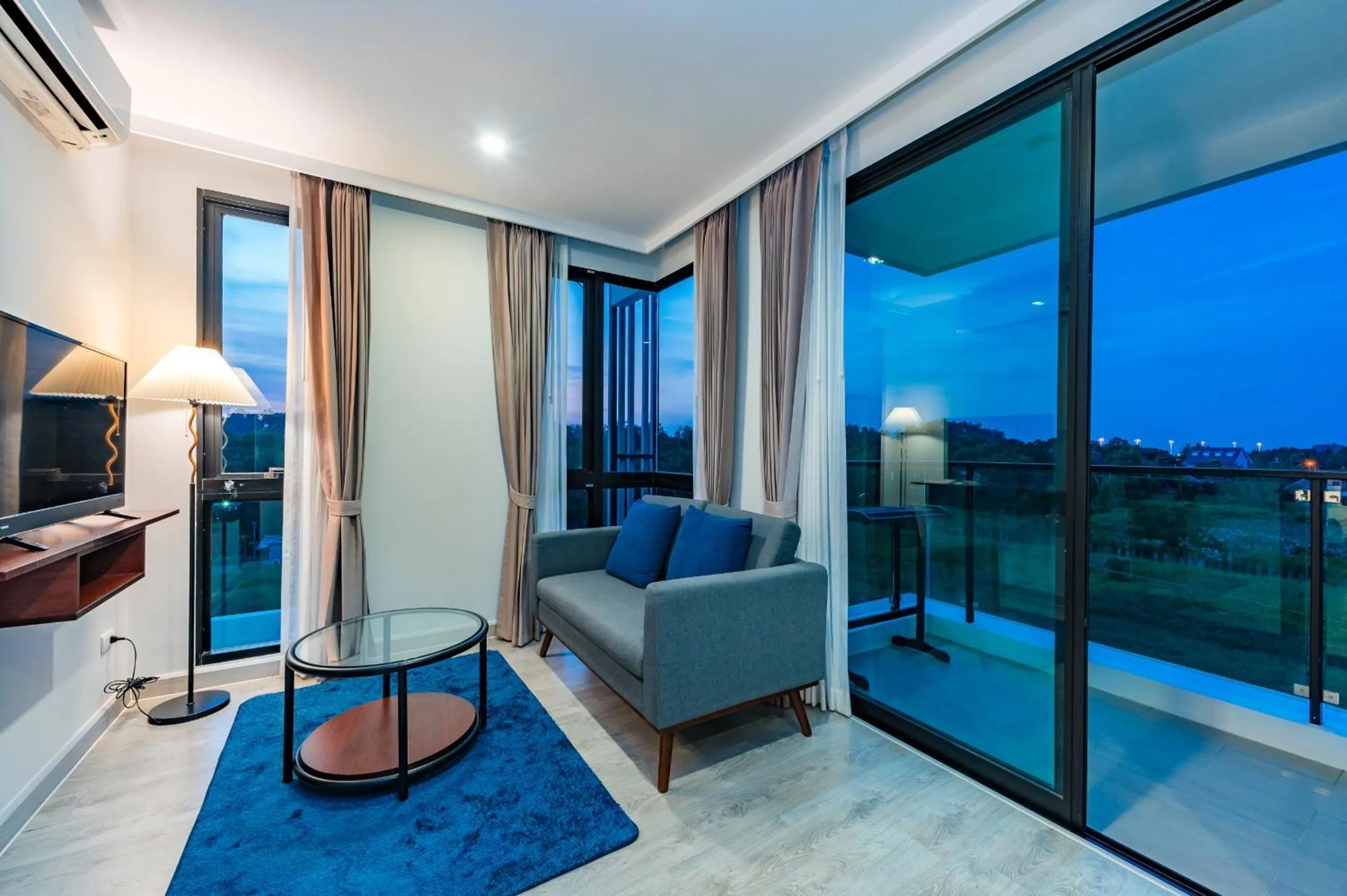 Seating area in Wyndham Phuket Airport