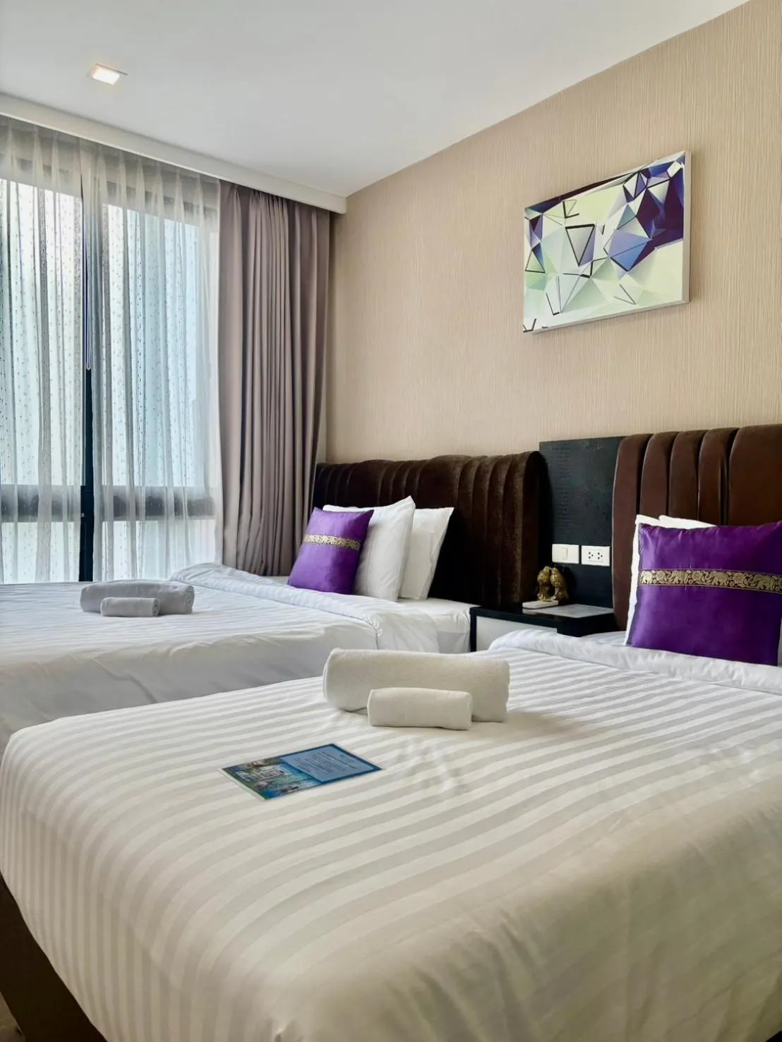 Bed in Wyndham Phuket Airport